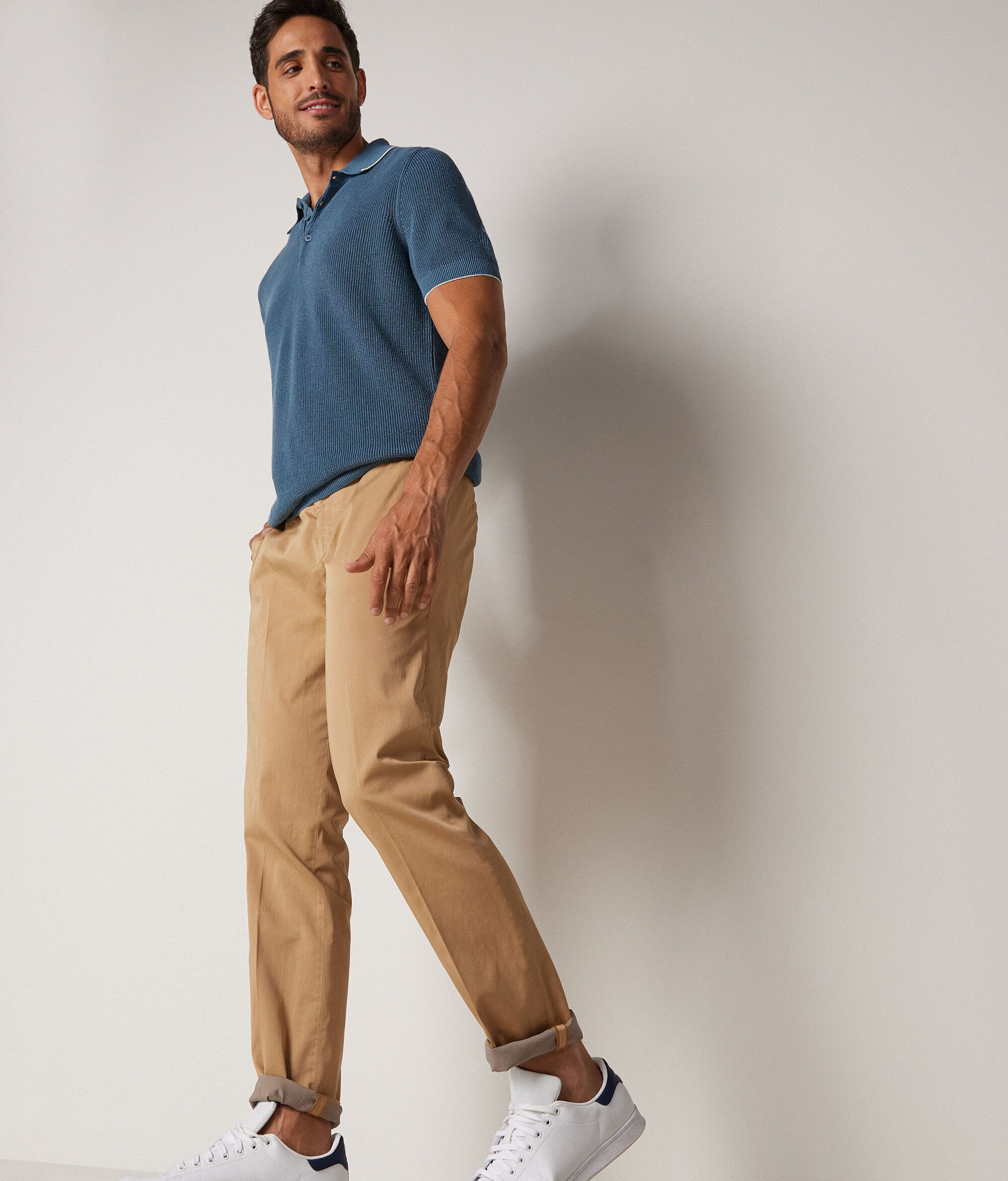 Lightweight Chino Pants