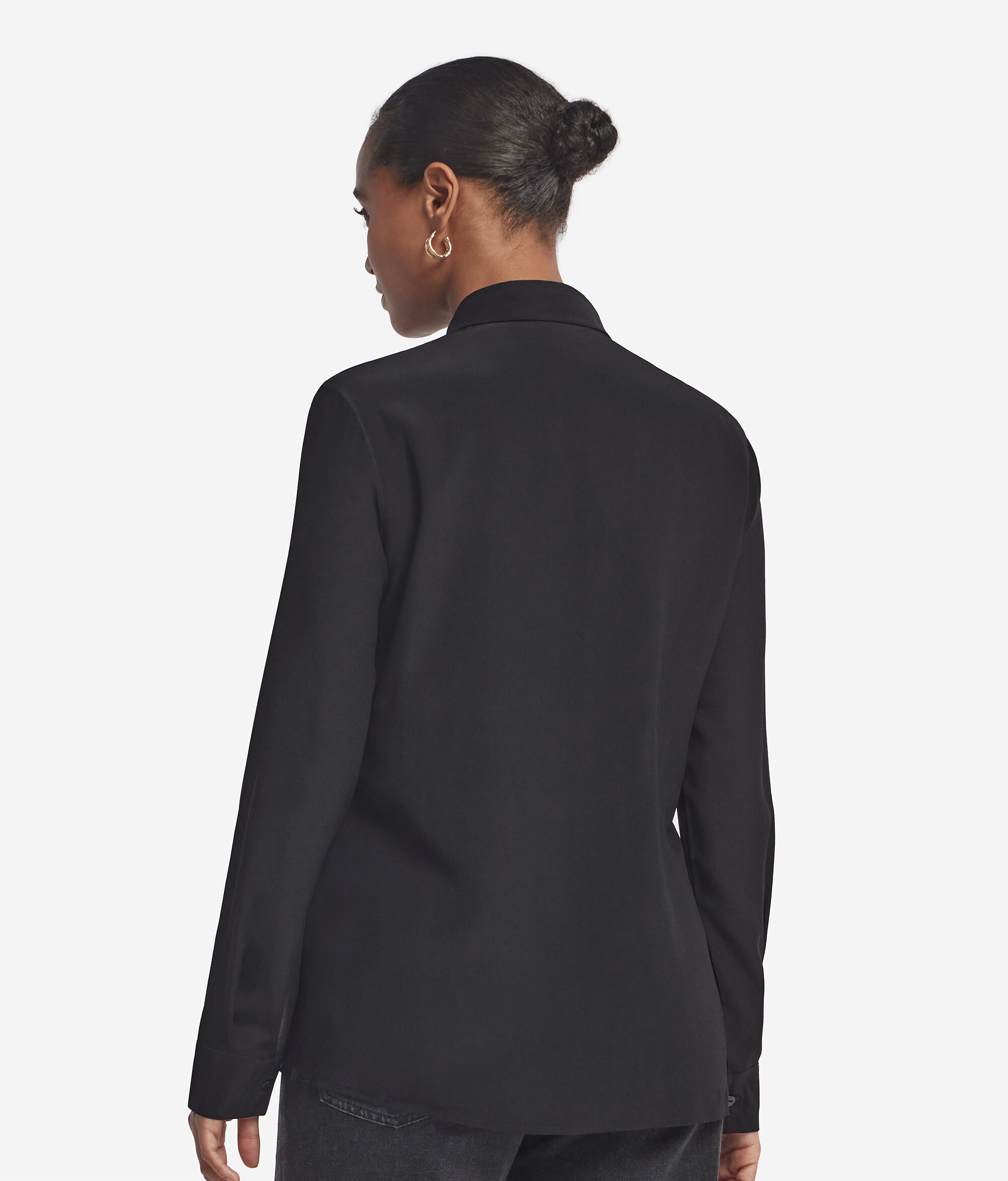 Блуза из шелка