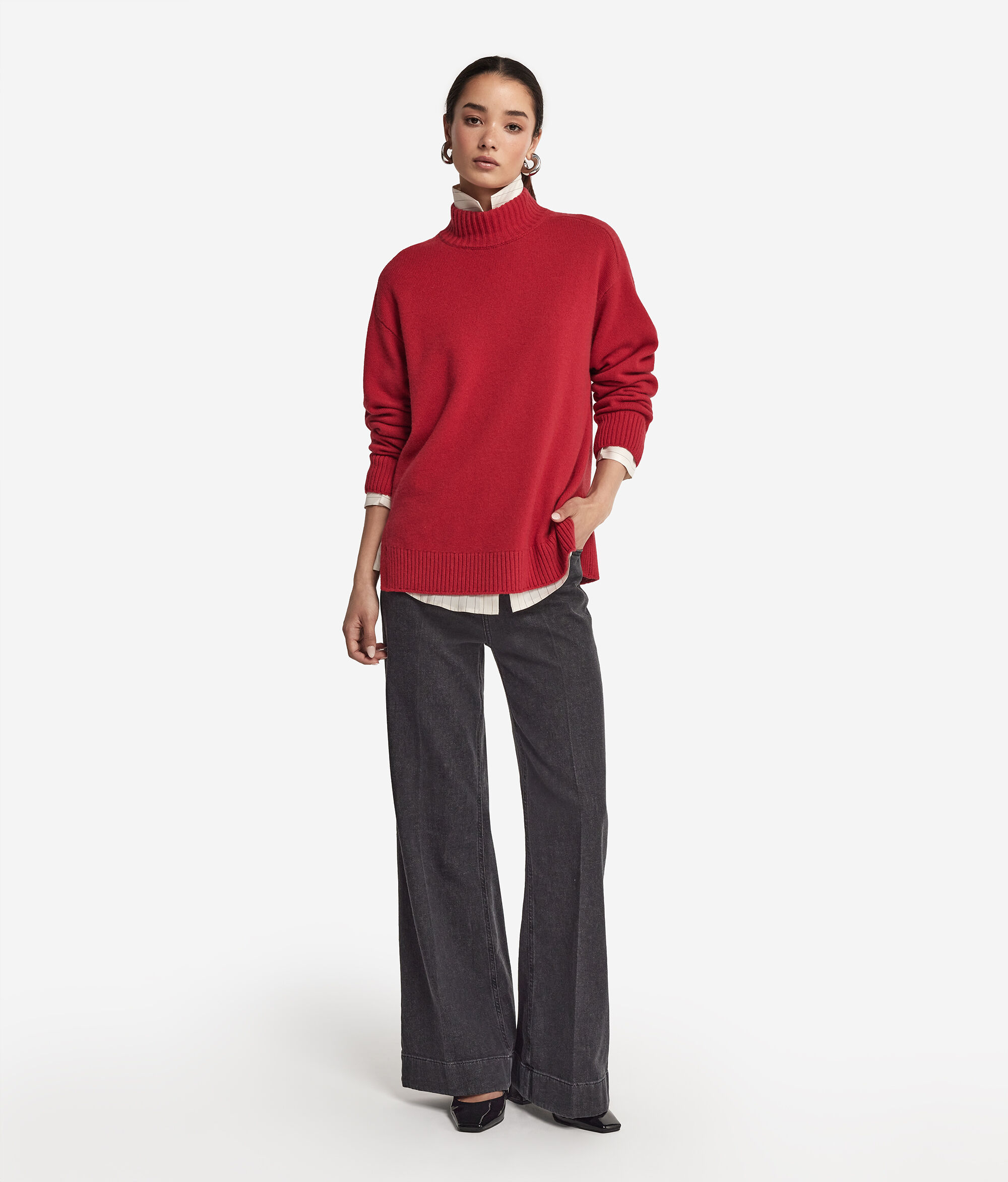 Ultrasoft Cashmere Turtleneck with Set-In Sleeves