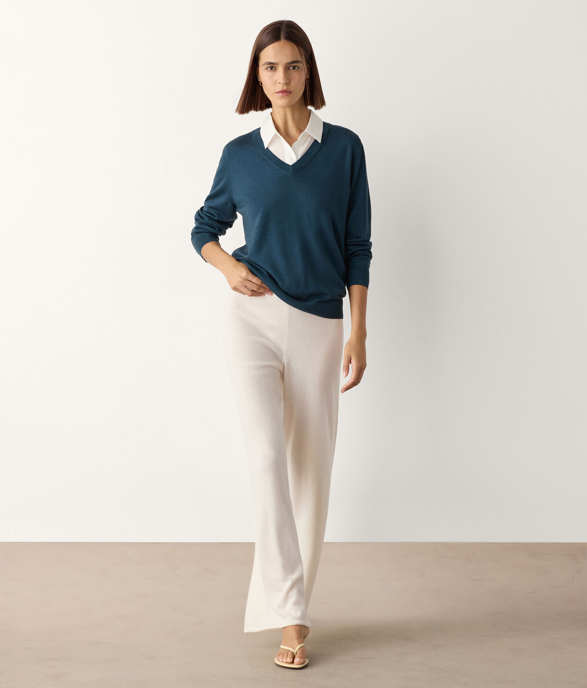 Μπλούζα με Ντεκολτέ V από Ultrafine Cashmere