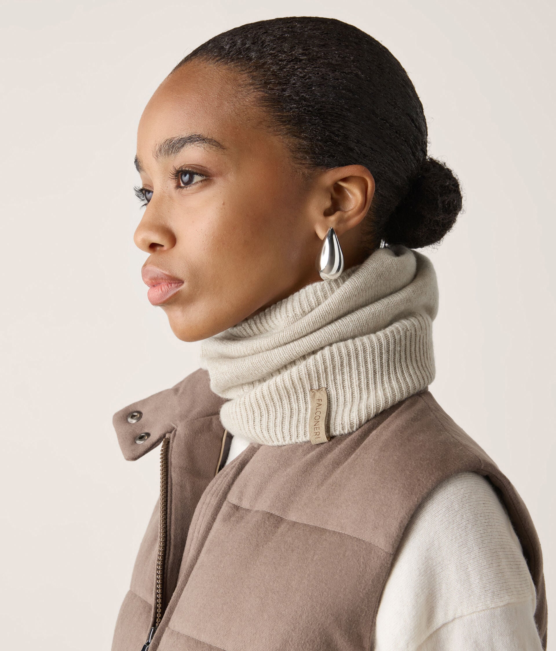Bufanda circular Cashmere motivos de canalé