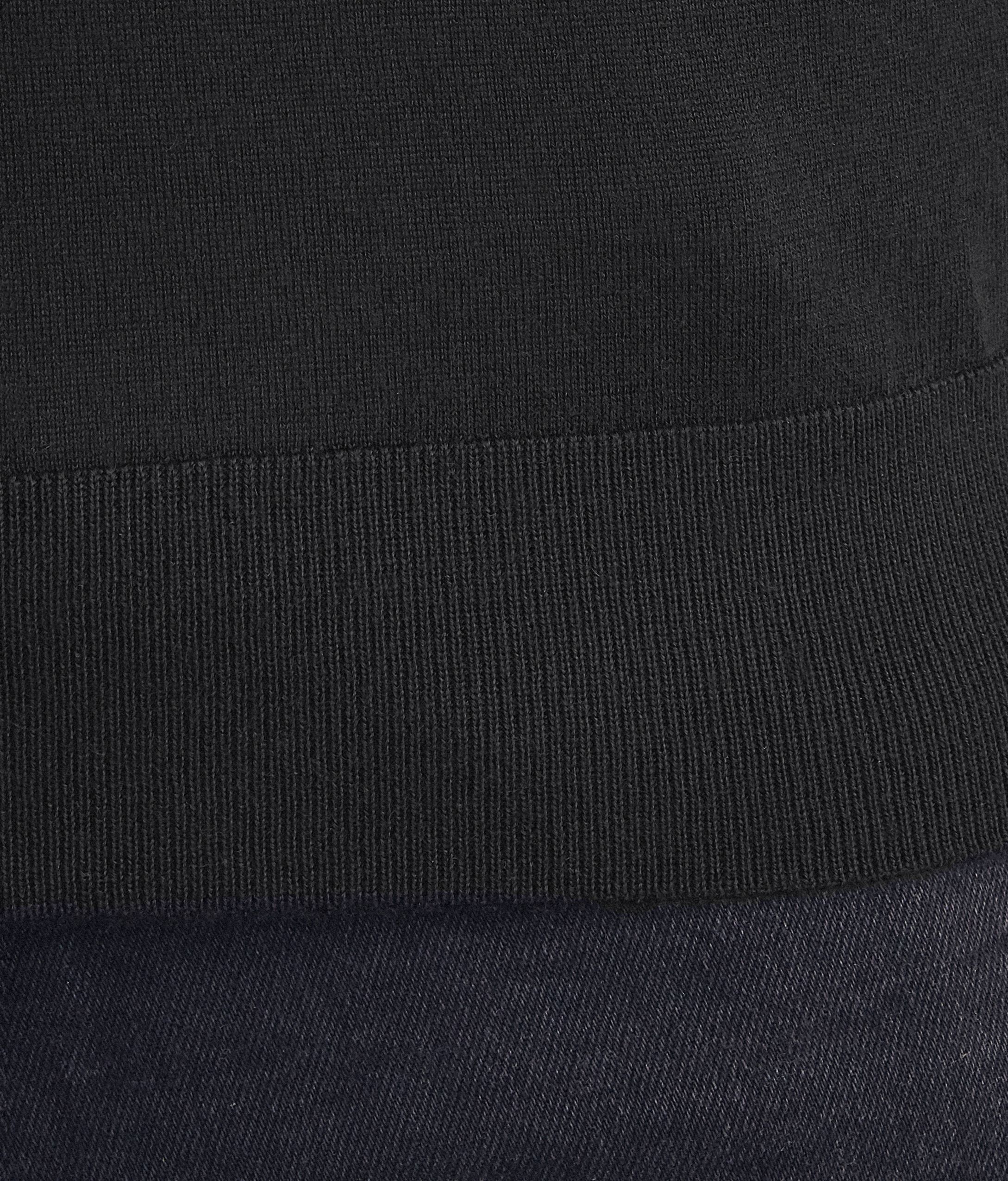Pull homme en cachemire ultra-fin à col en V