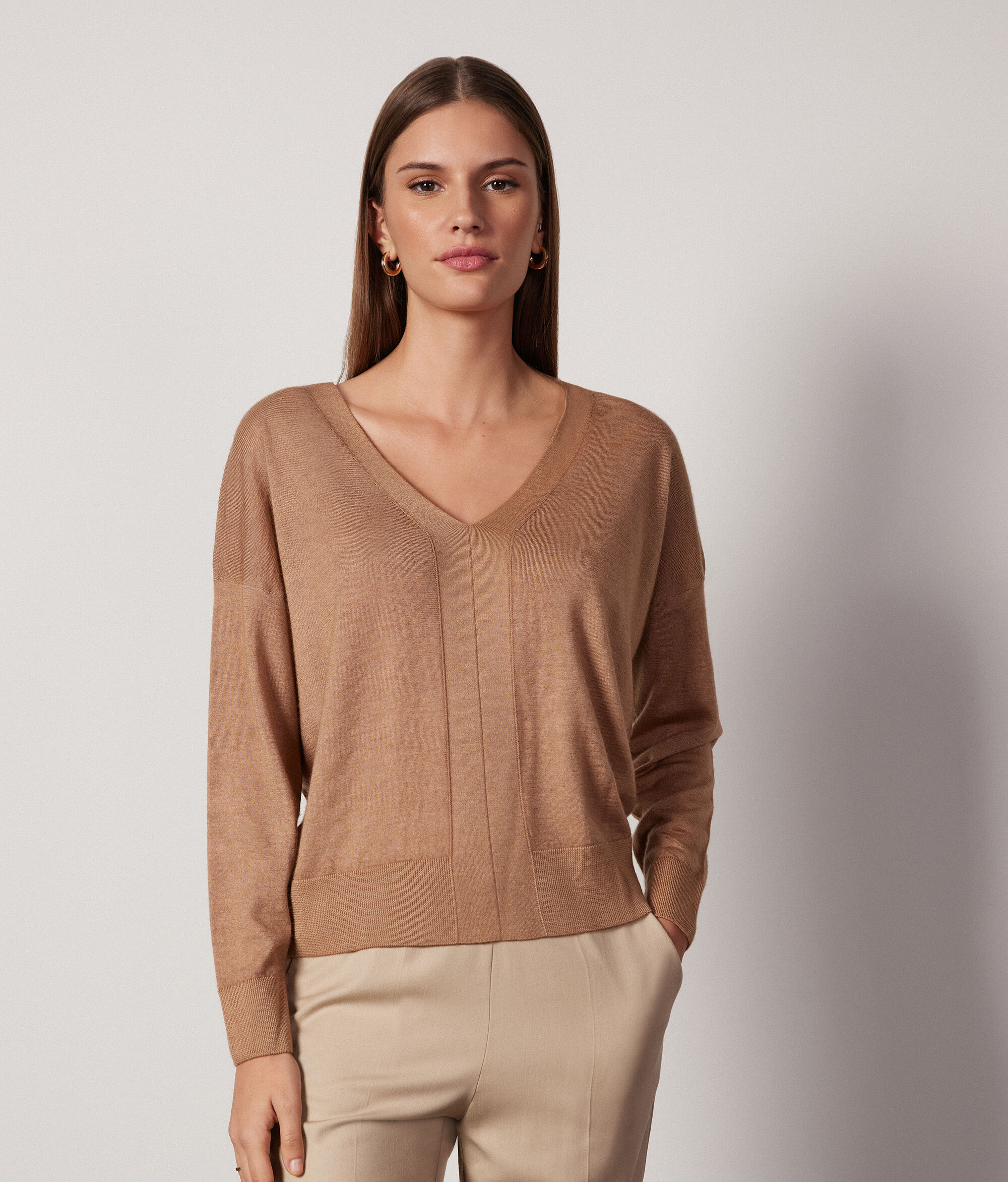 Jersei escot en punta Cashmere Ultrafine