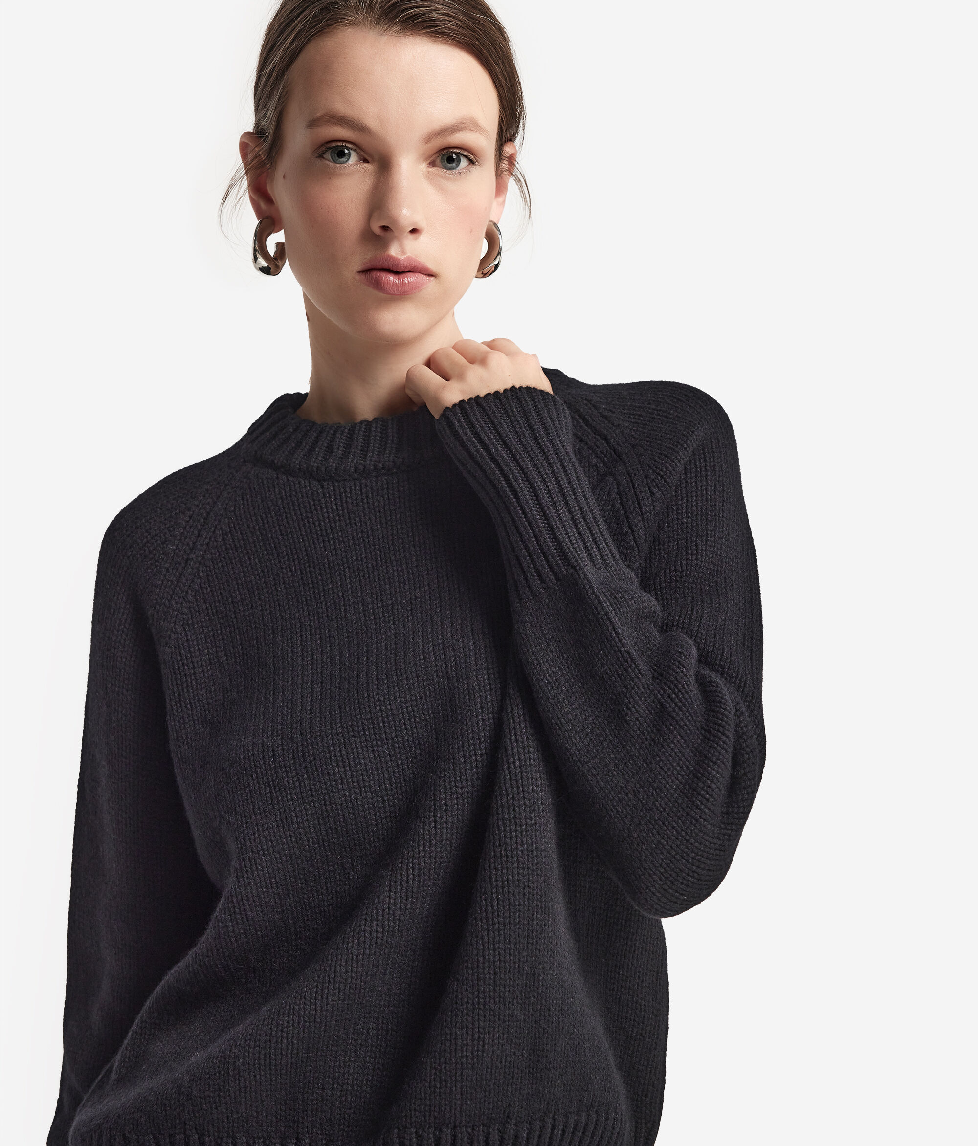Round-Neck Cashmere Tricot Jumper
