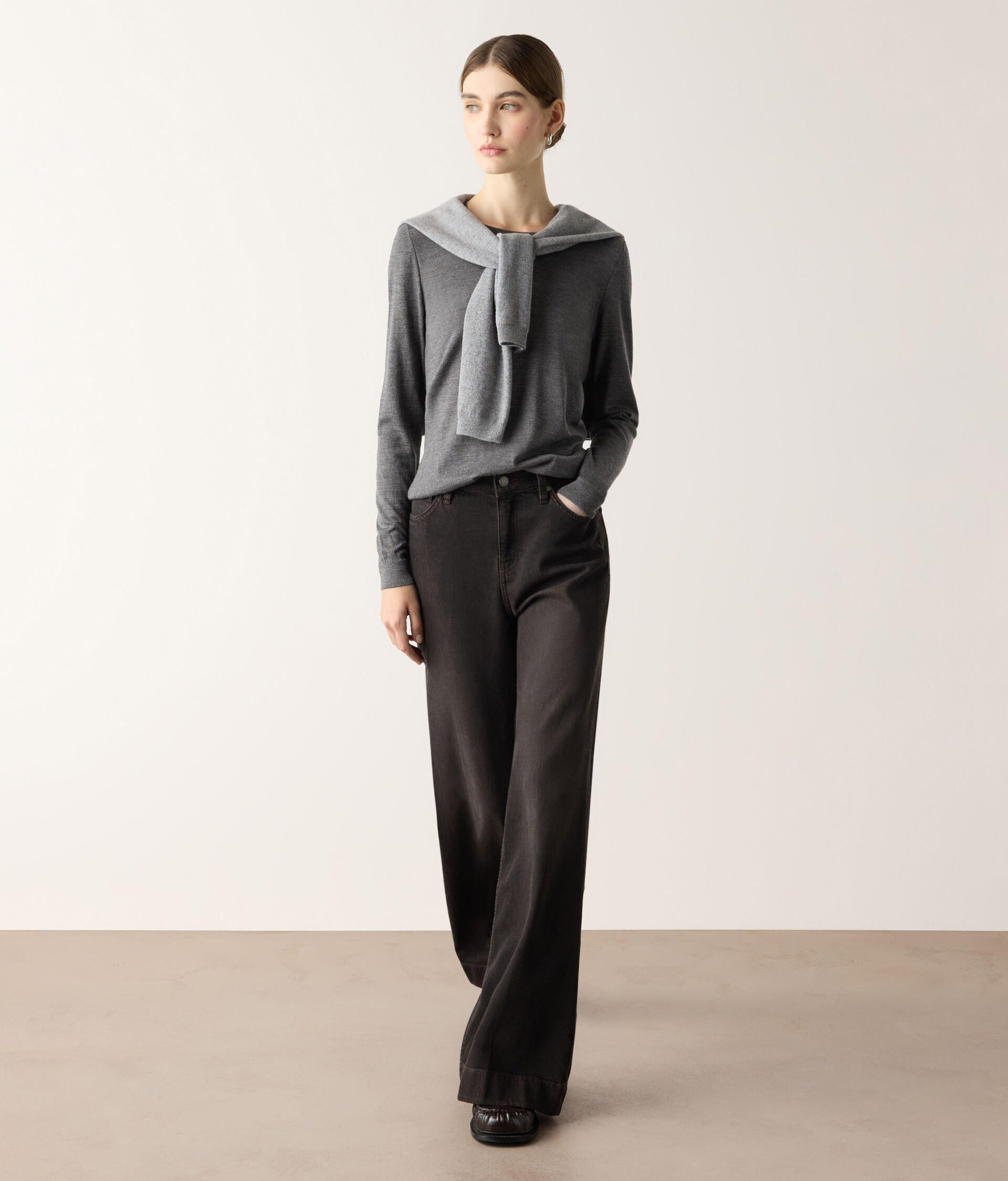 Pull col rond en cachemire ultra-fin