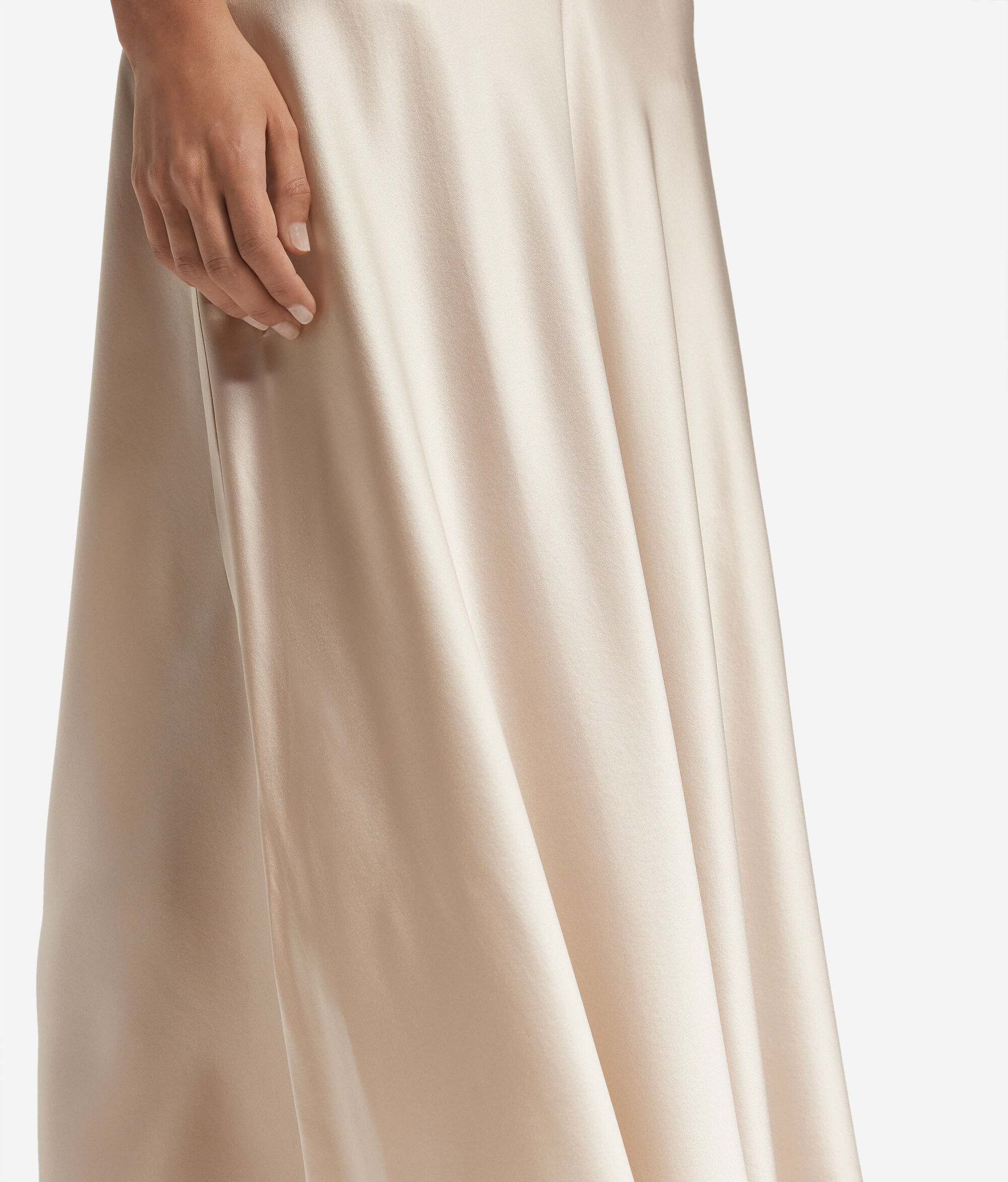 Юбка из атласного шелка