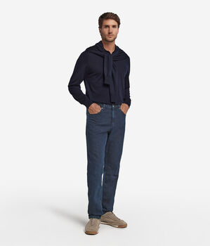 Джинсы из хлопка и льна