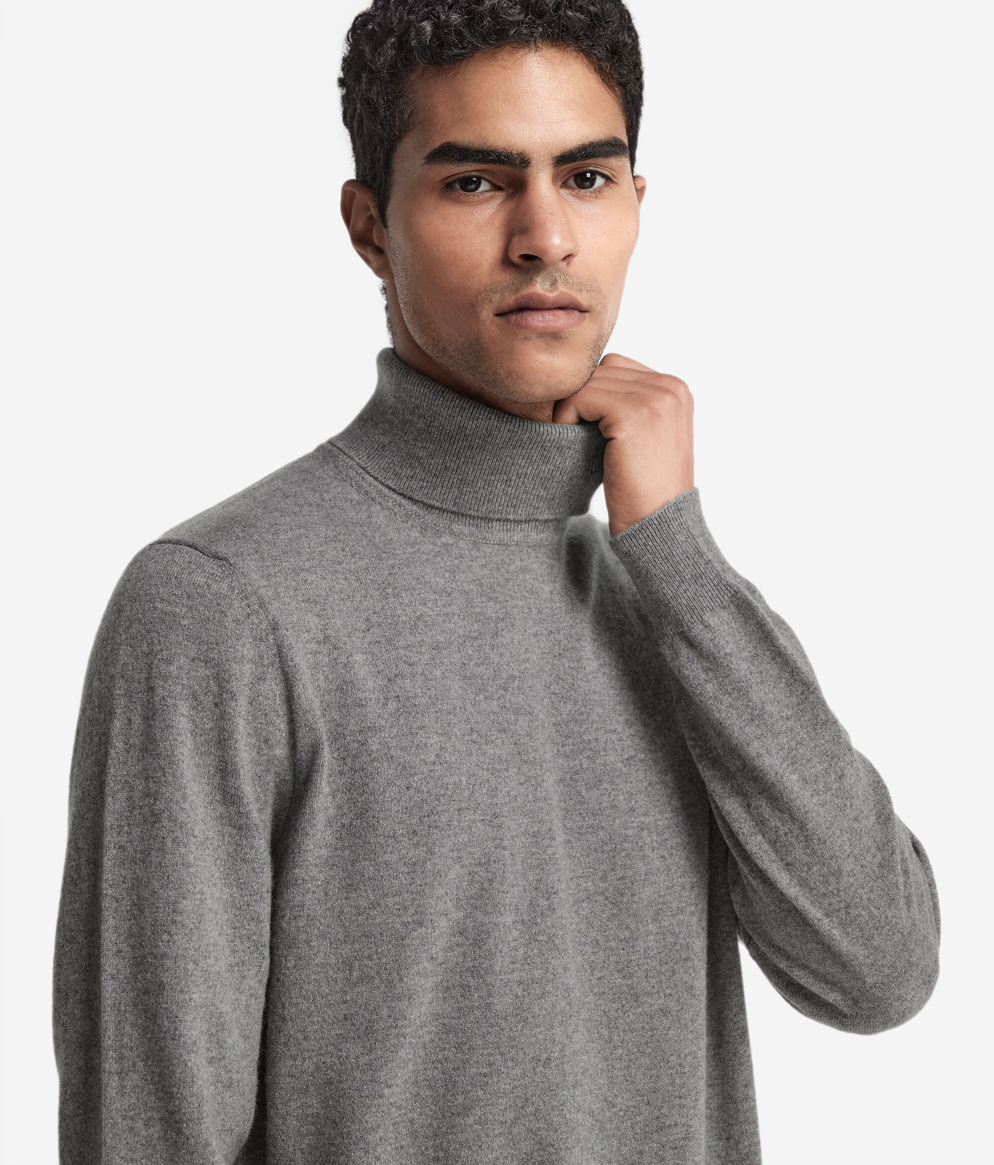 Ultrasoft Cashmere Turtleneck Sweater