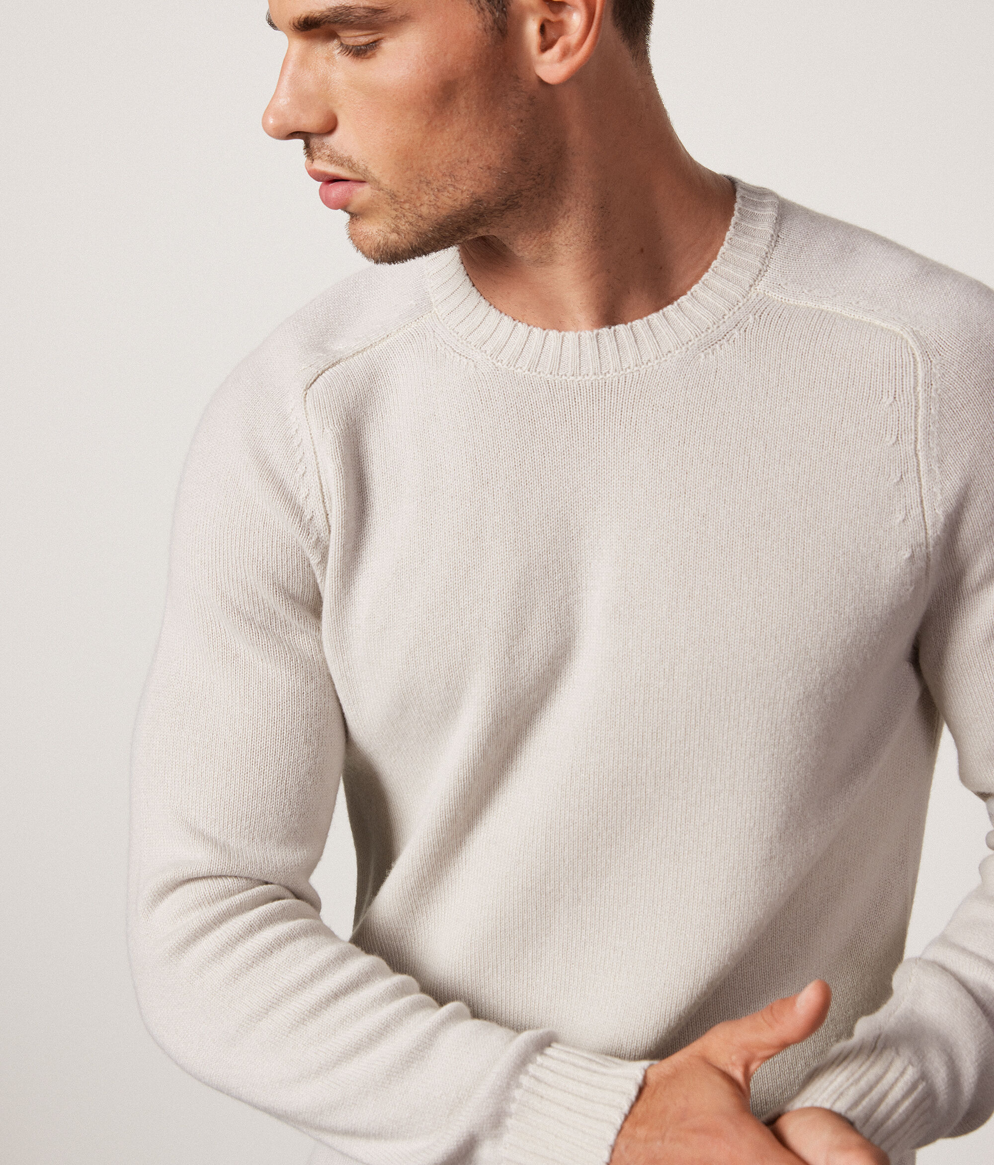 Svetřík s Kulatým Výstřihem z Kašmíru Ultrasoft