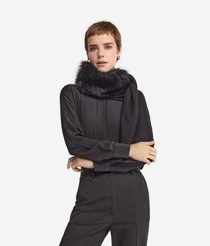 Cashmere Scarf with Fur