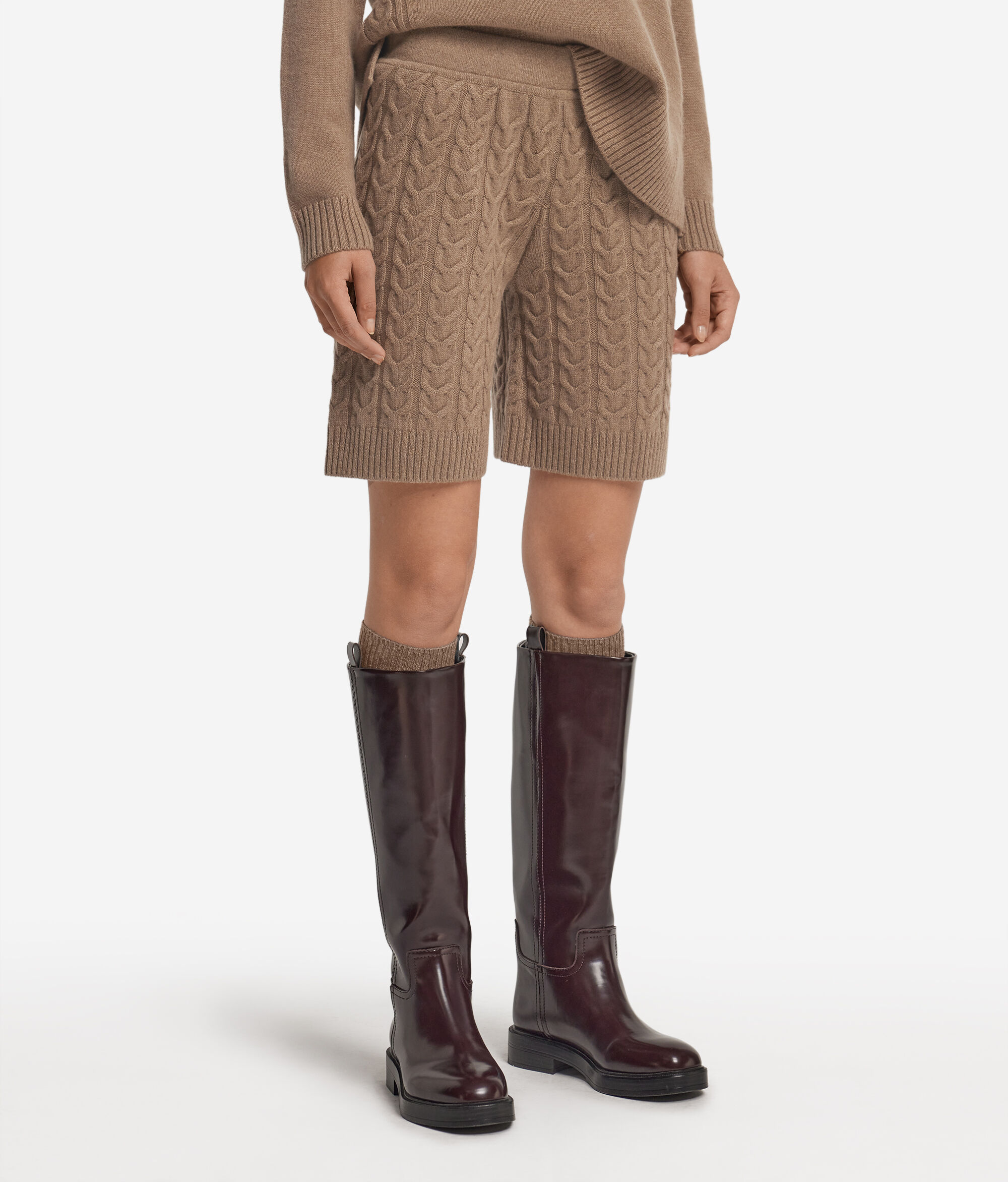 Short à torsades en cachemire ultra-doux