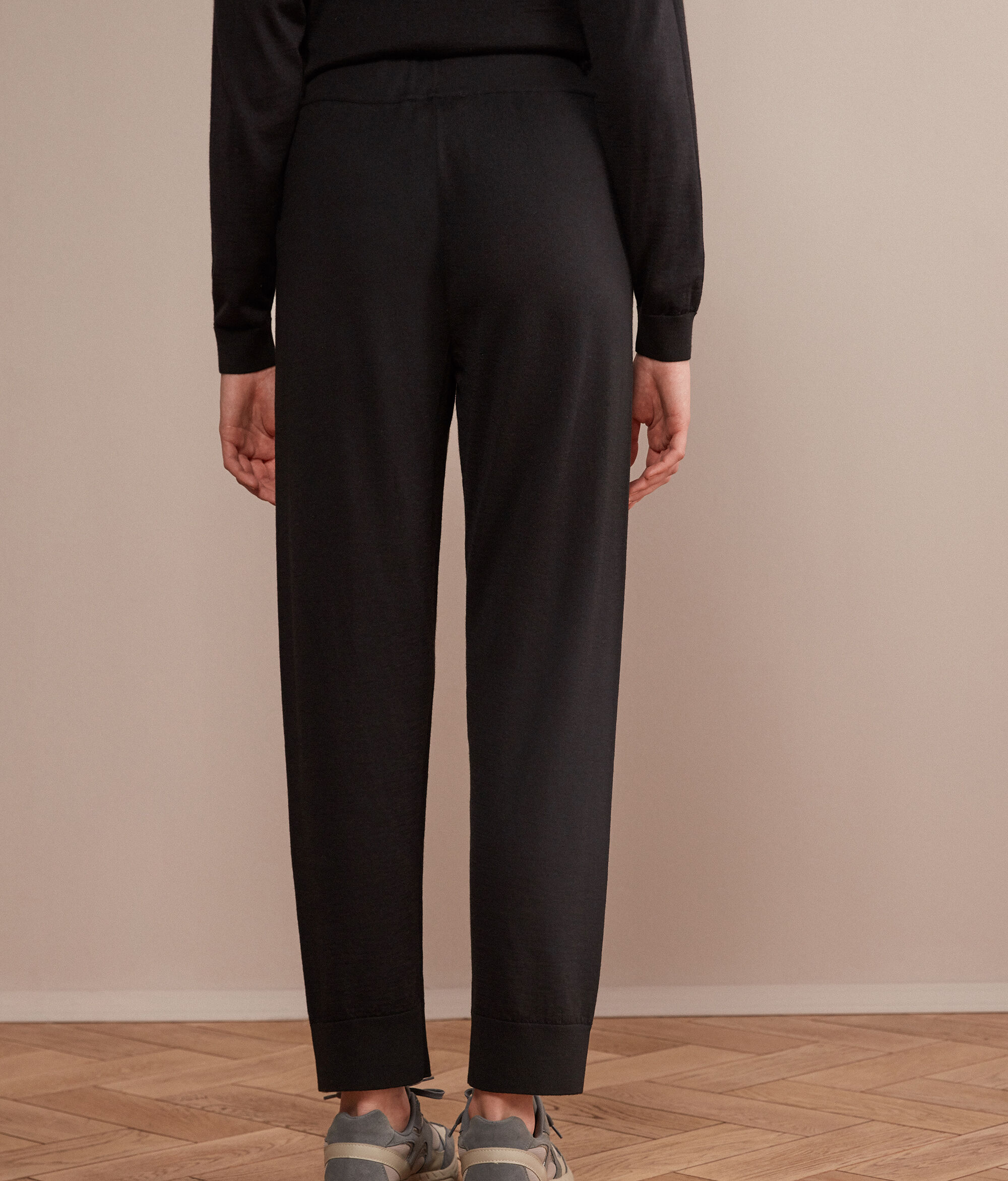 Ultrafine Cashmere Trousers with Cuffed Ankles
