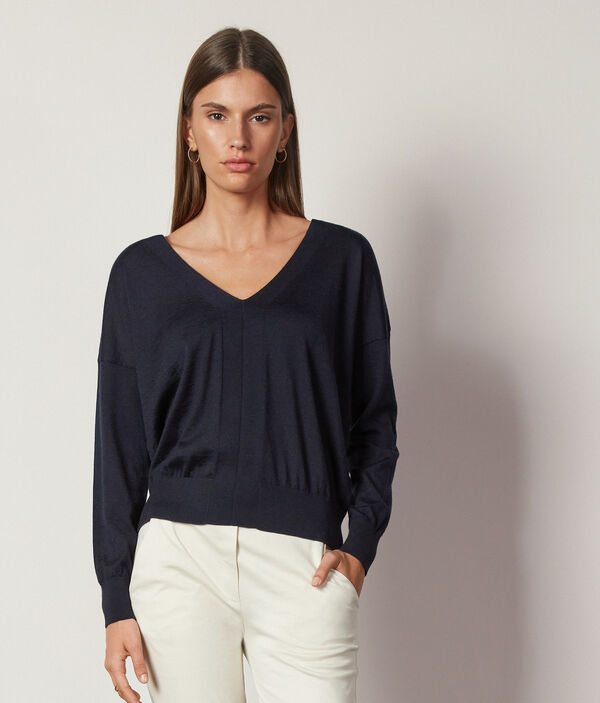 Jersey con cuello de pico de cashmere ultrafine