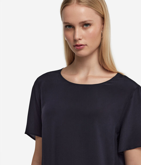 Блуза из шелка и модала