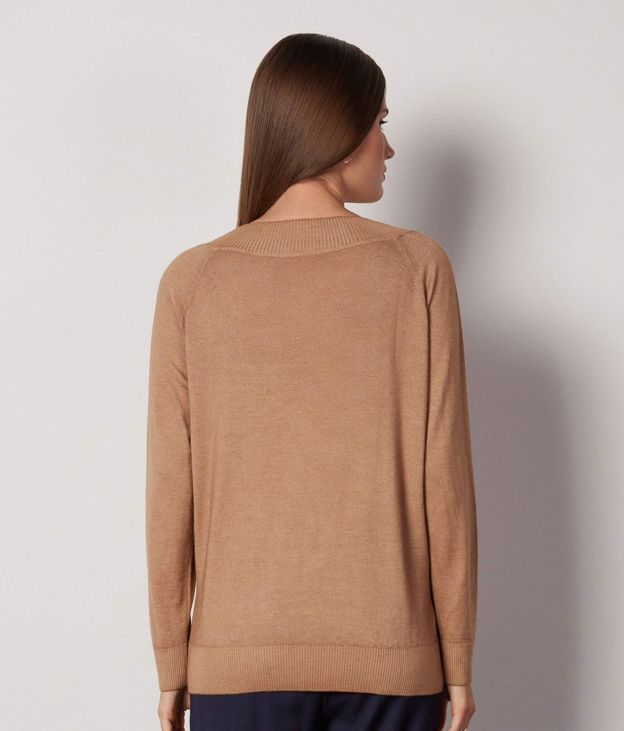 Maglia Scollo V in Cashmere Ultrafine