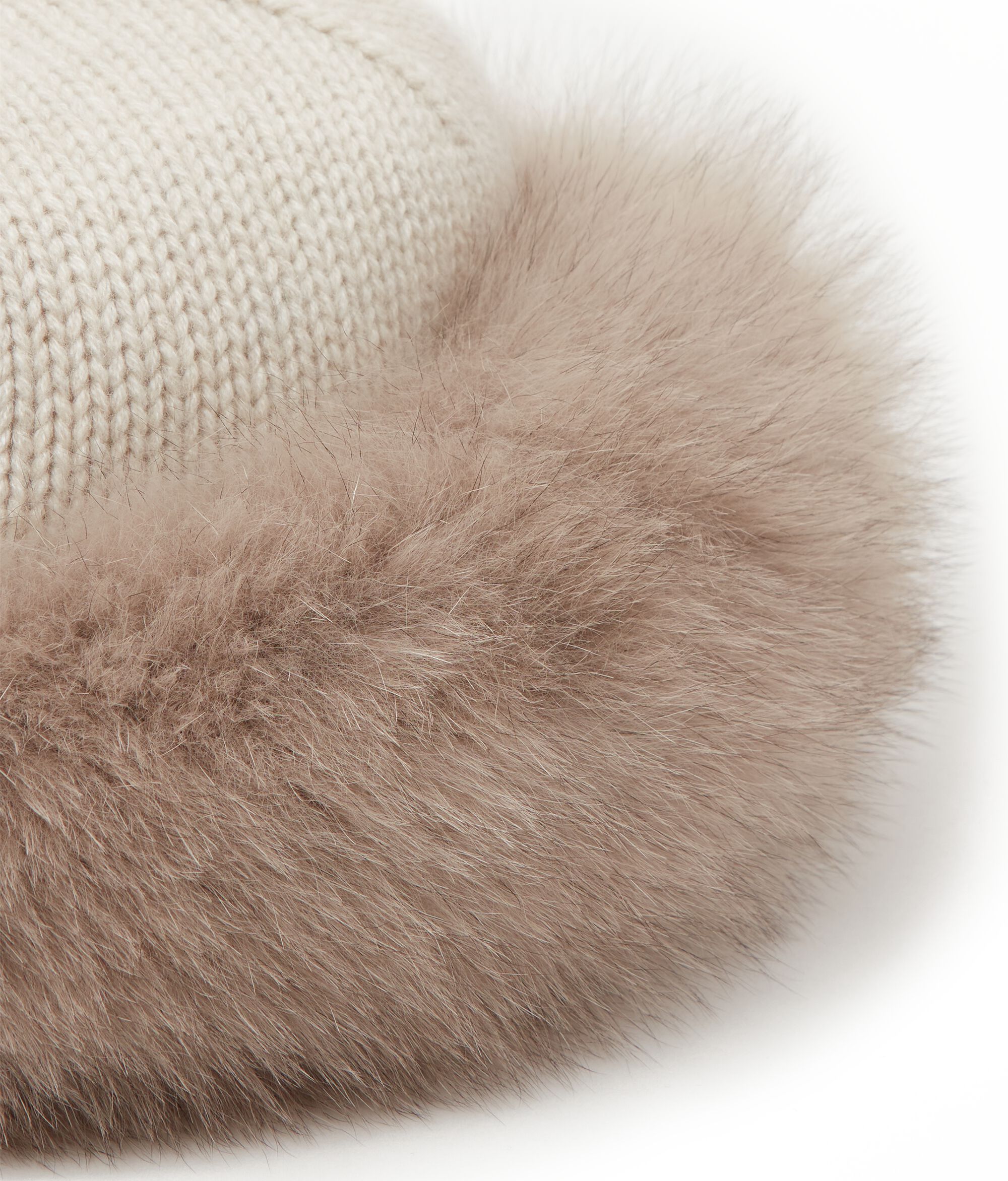 Καπέλο από Cashmere και Γούνα