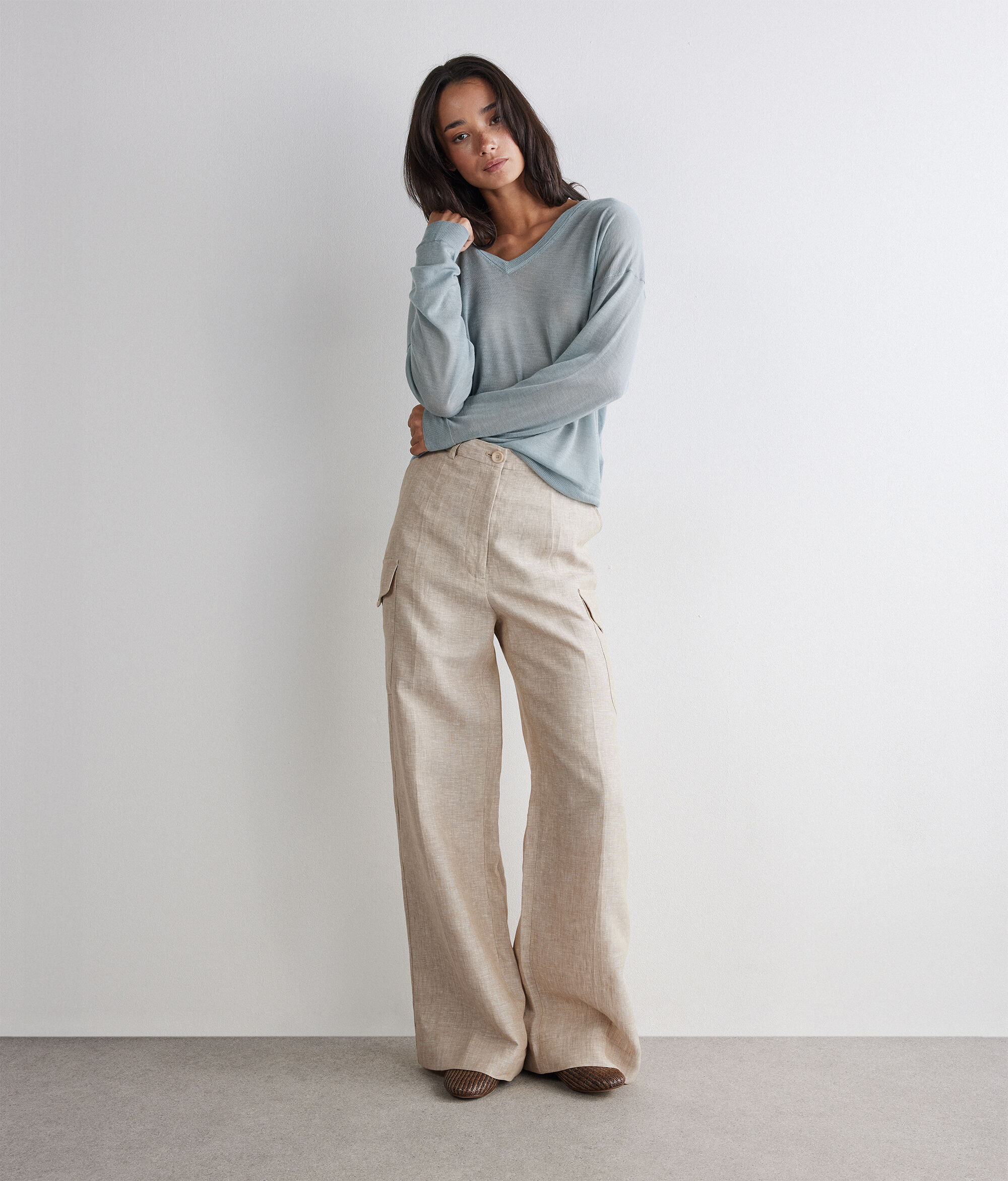 Mély V-nyakú Pulóver Airfine Kasmírból