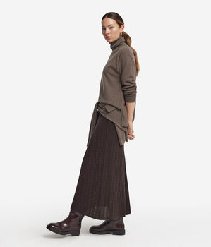 Wool cable knit skirt