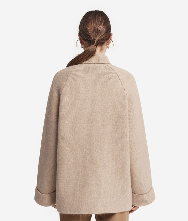 Двубортное пальто из шерсти альпака