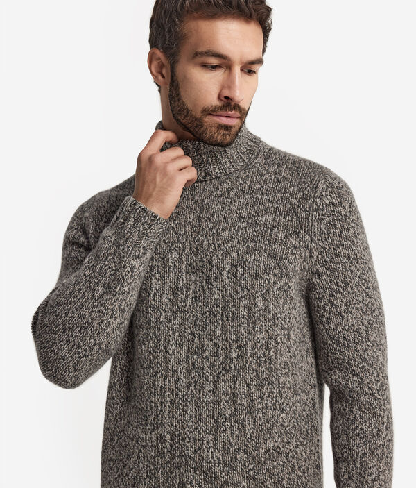 Водолазка из шерсти