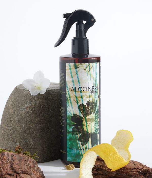 Парфюмированный кондиционер для тканей