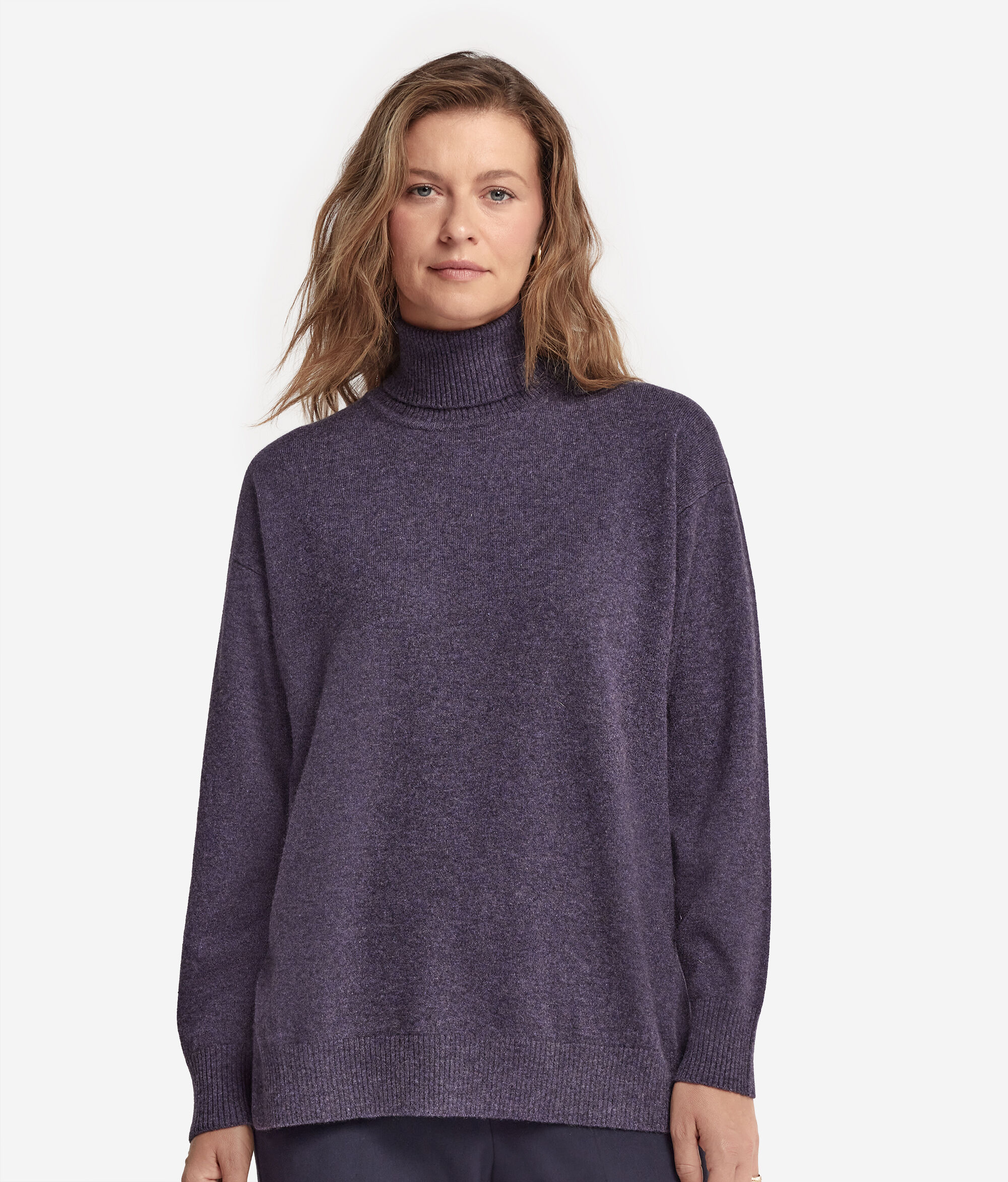 Rollkragenpullover aus Kaschmir Ultrasoft mit Schlitzen