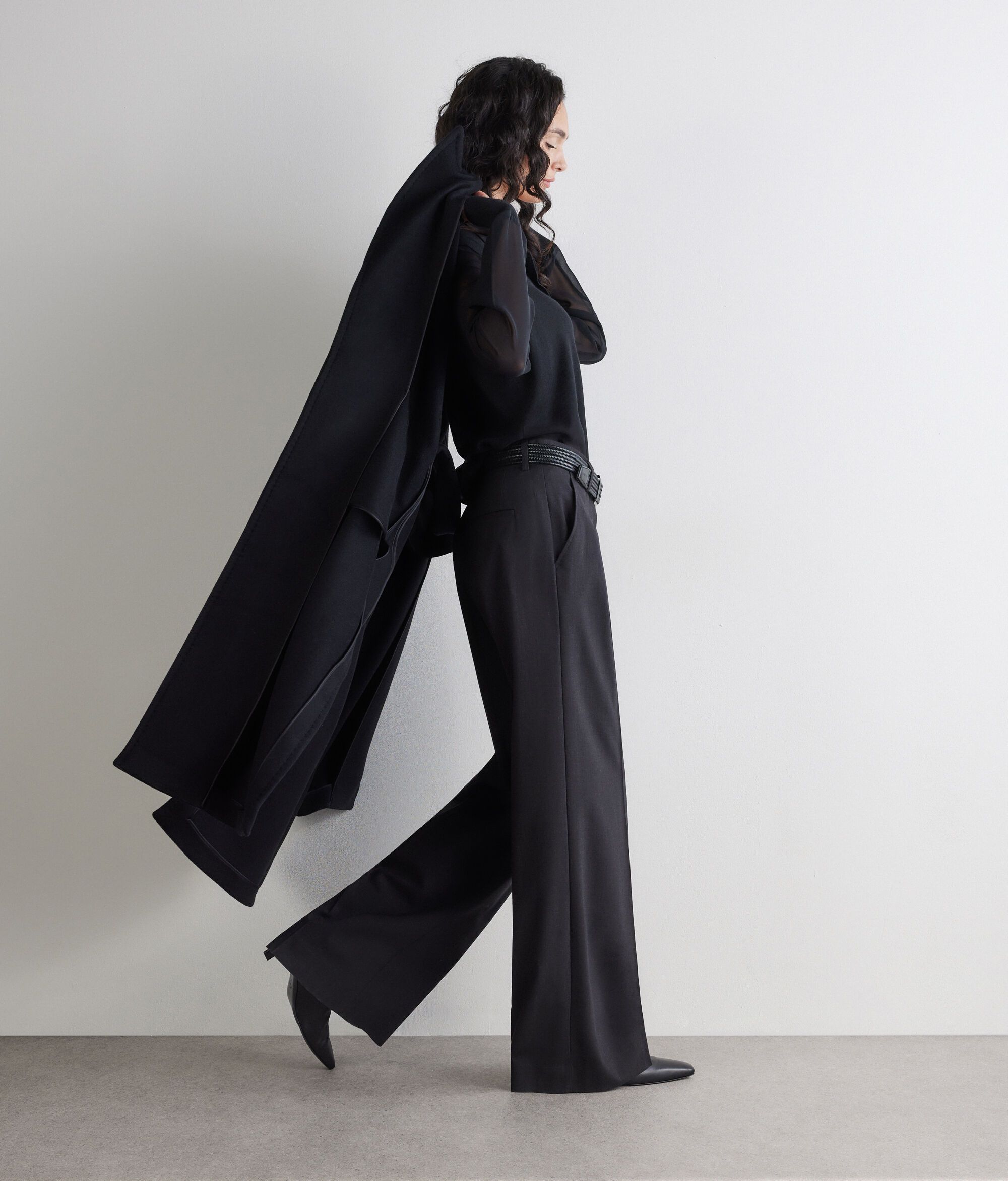 Manteau en cachemire avec manches en maille