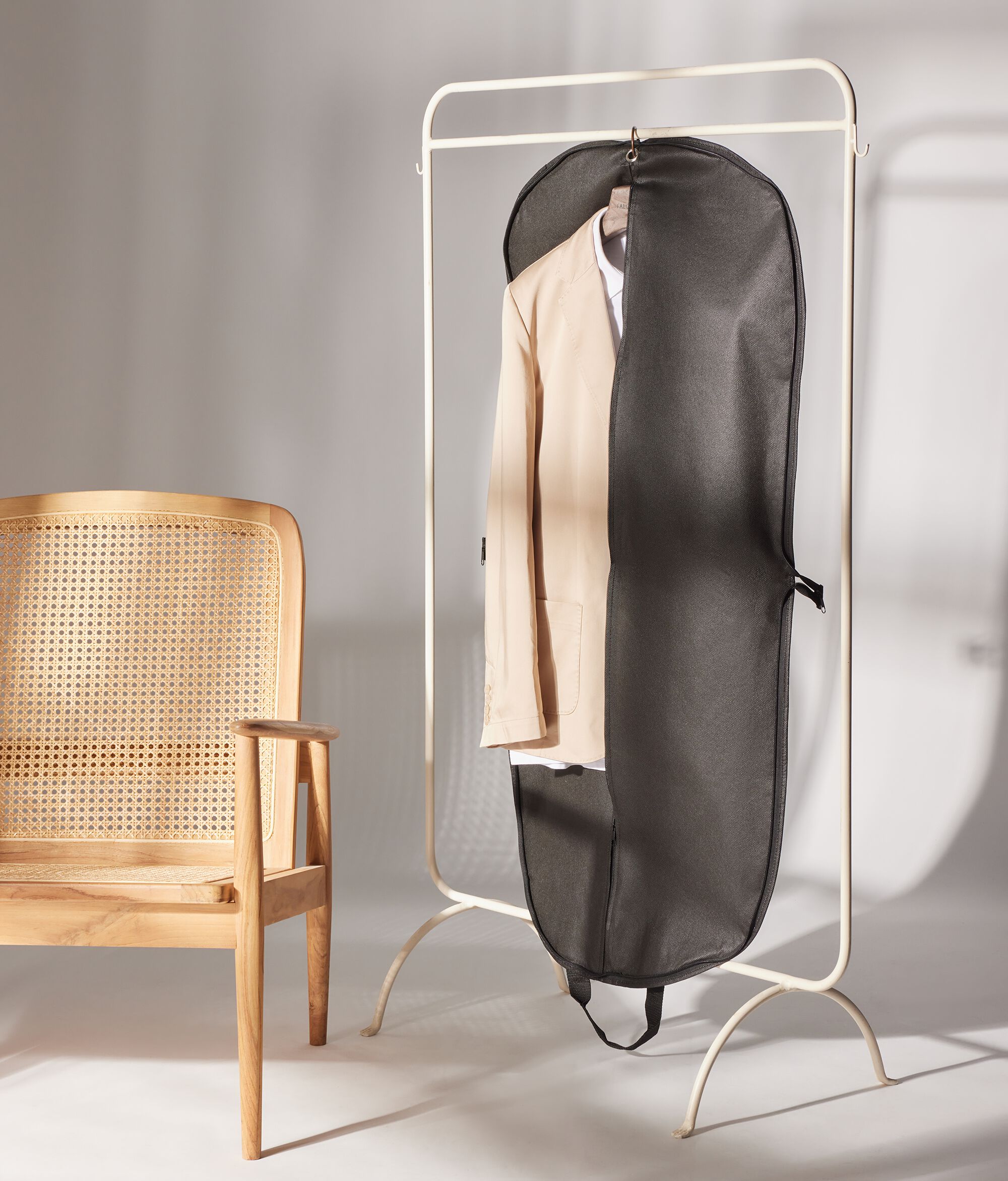 Housse porte-vêtements
