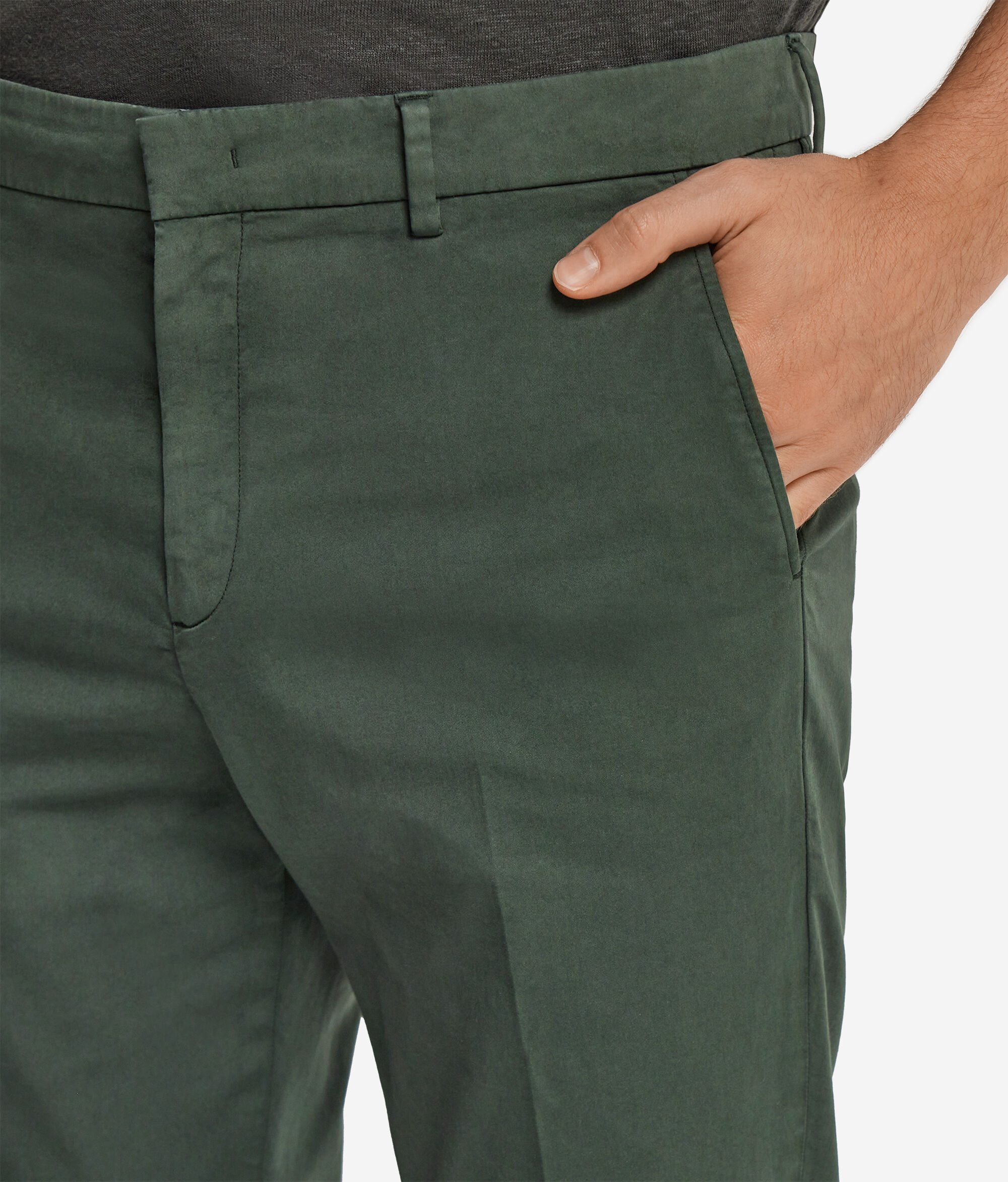 Lightweight Chinos