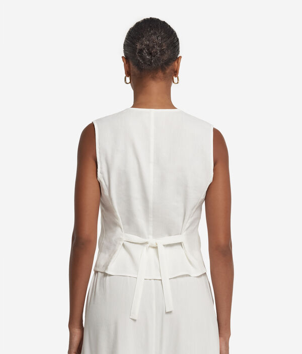 Жилет изо льна и вискозы