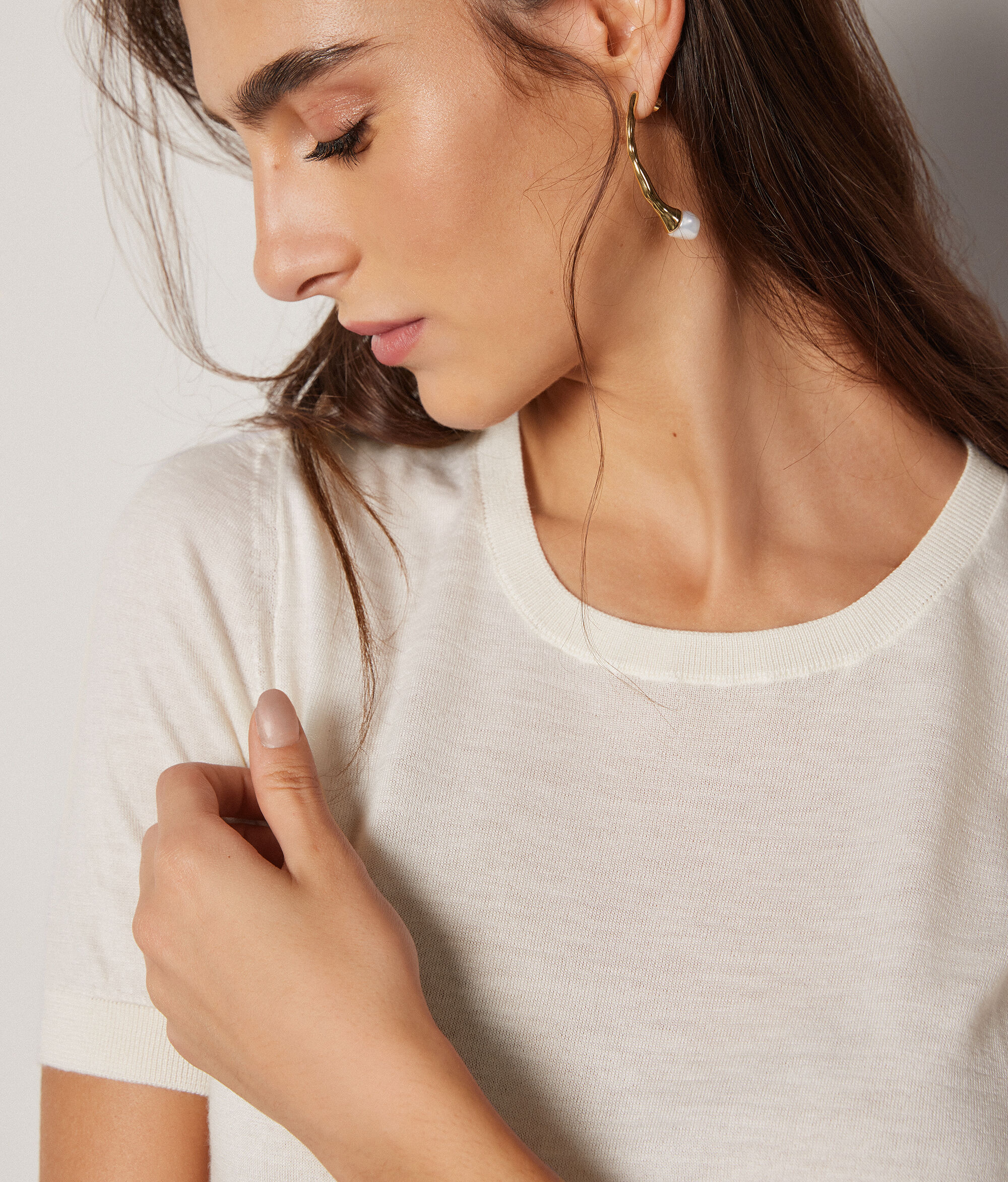 Maglia Girocollo Maniche Corte in Cashmere Ultrafine