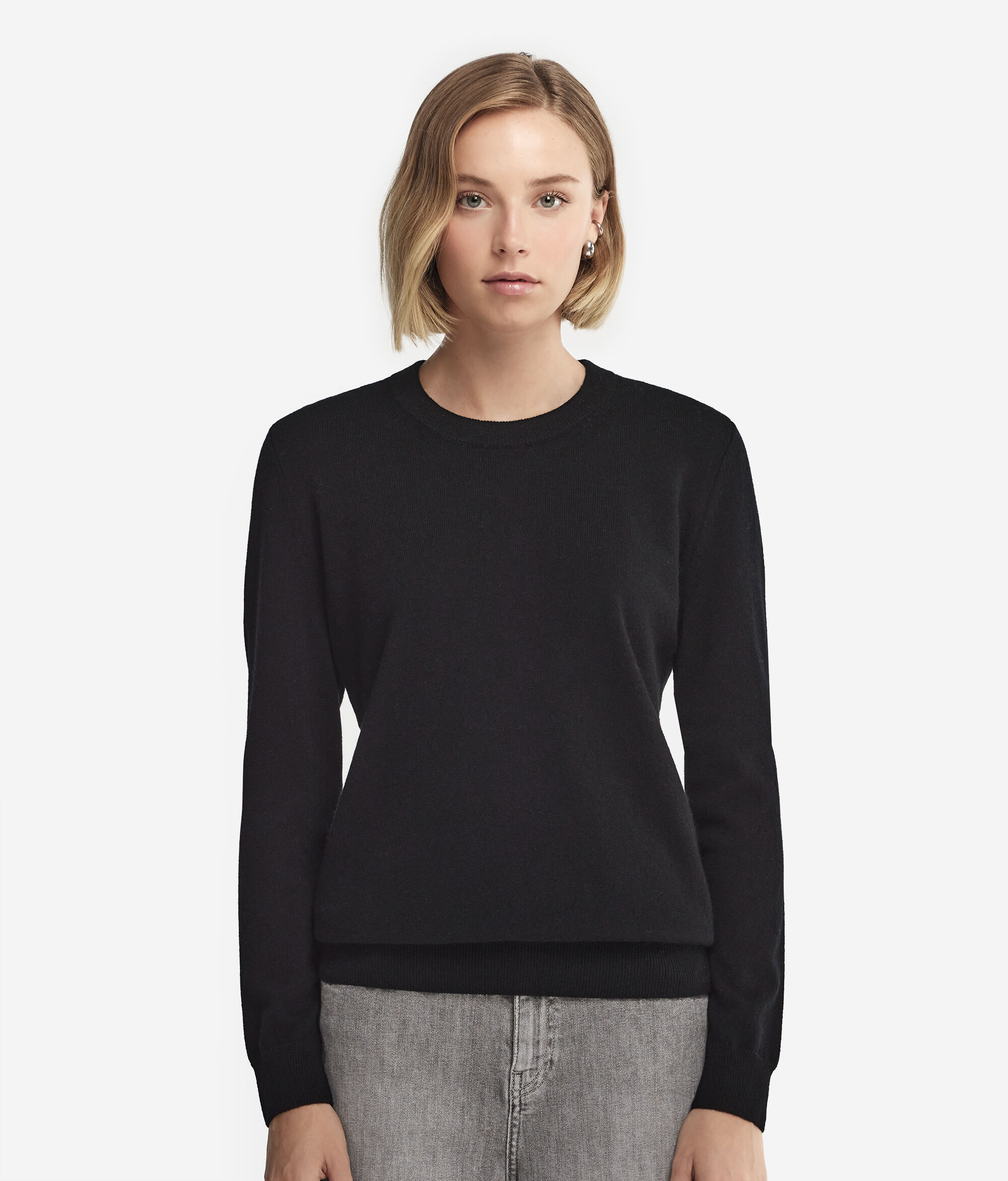 Long-Sleeved Ultrasoft Cashmere Round-Neck Jumper