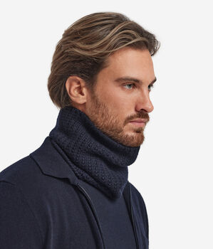 Kašmírový Nákrčník s Žebrovaným Motivem