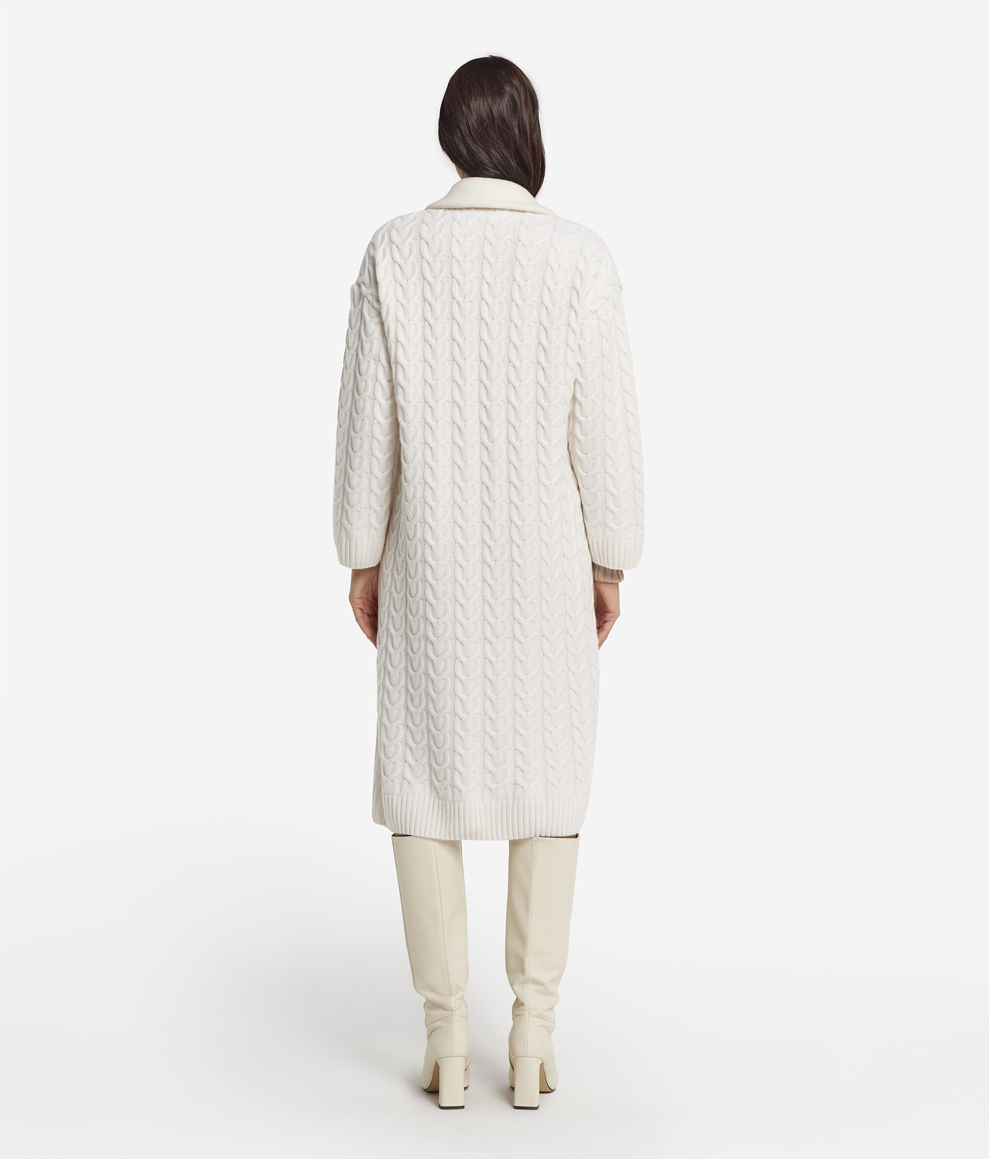 Manteau en cachemire à torsades