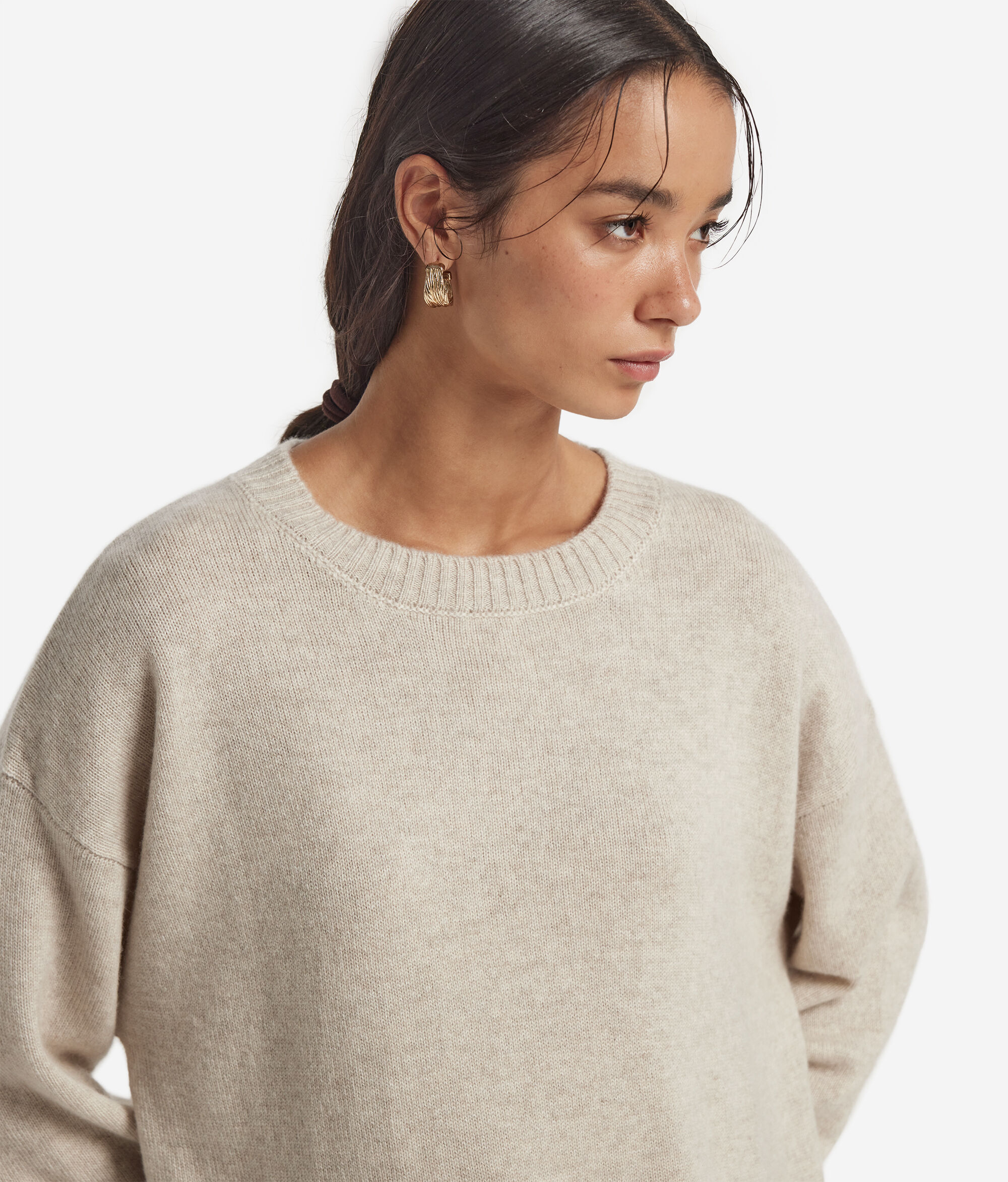 Jersey de cuello redondo con aberturas en cashmere ultrasoft