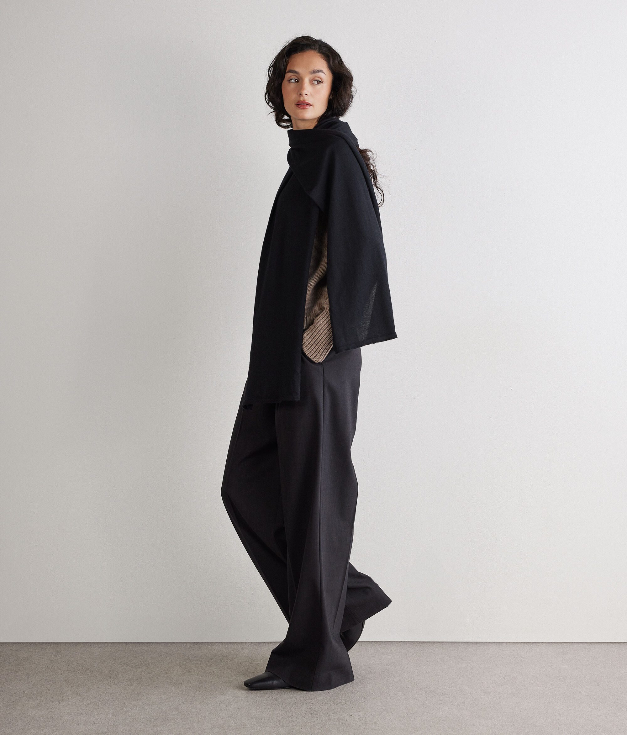 Ultrafine Cashmere Scarf