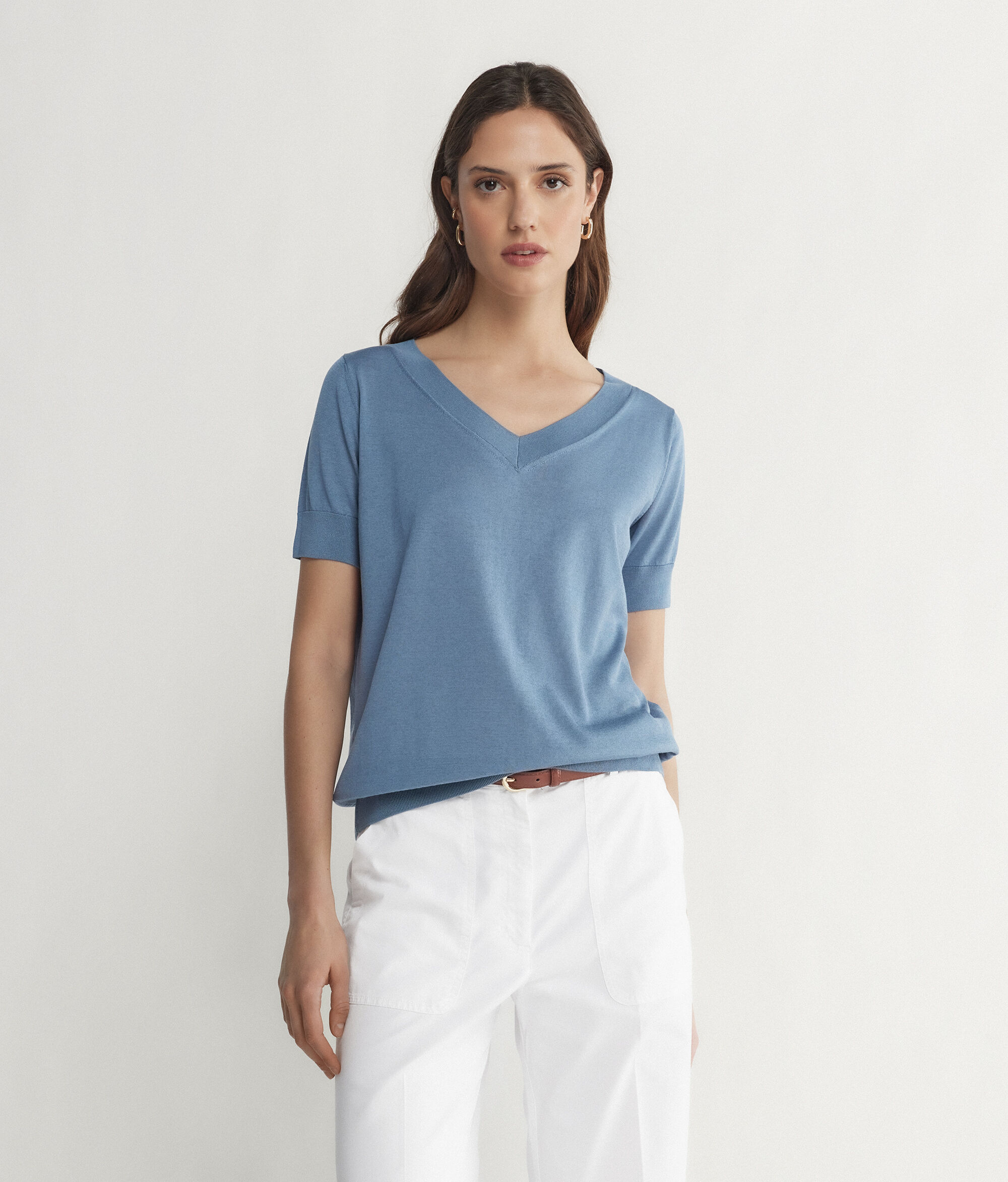 Maglia con Scollo a V a Maniche Corte in Seta Cotone