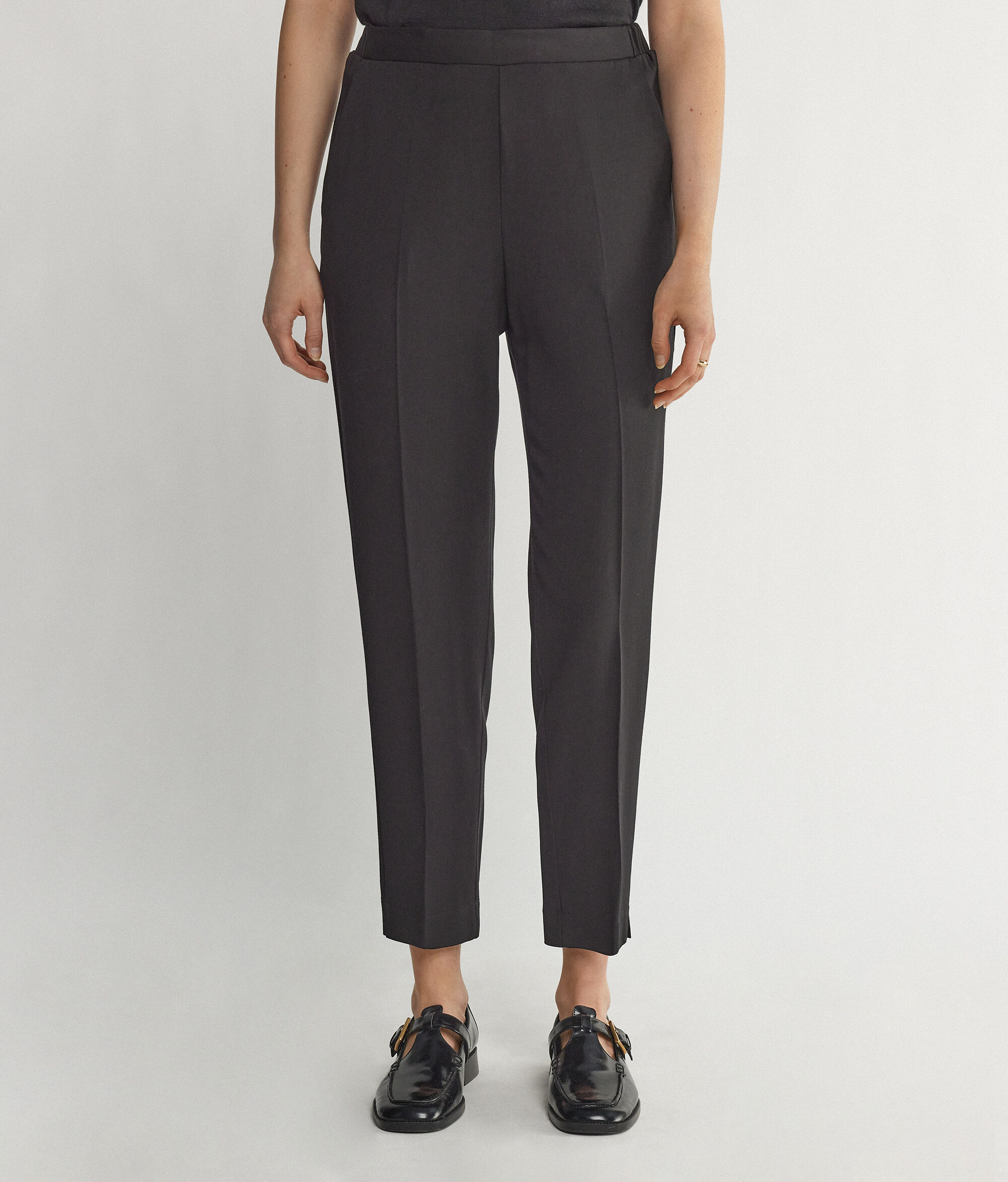 Pantalon droit en viscose et laine