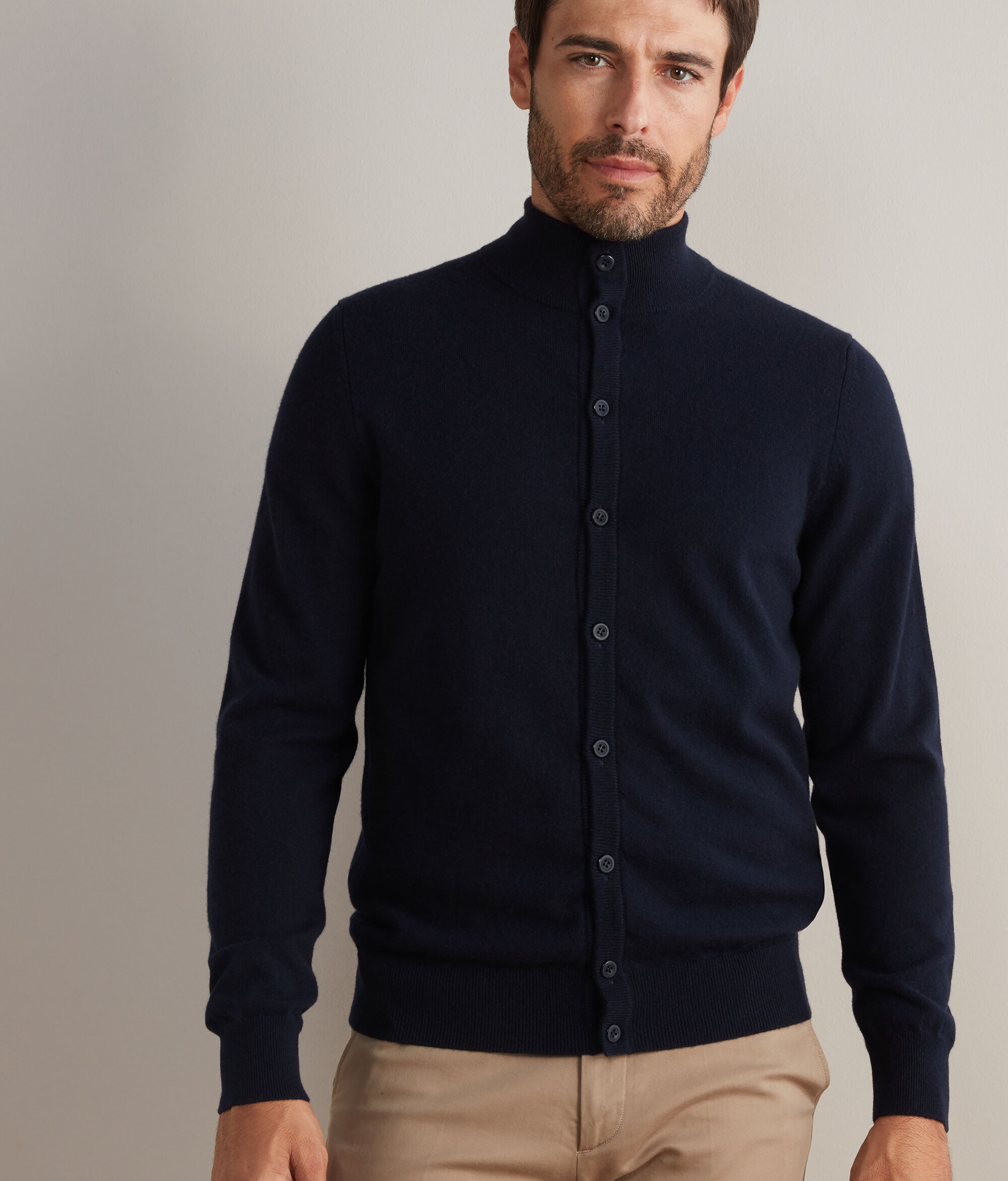 Cardigan in Cashmere Ultrasoft con Bottoni