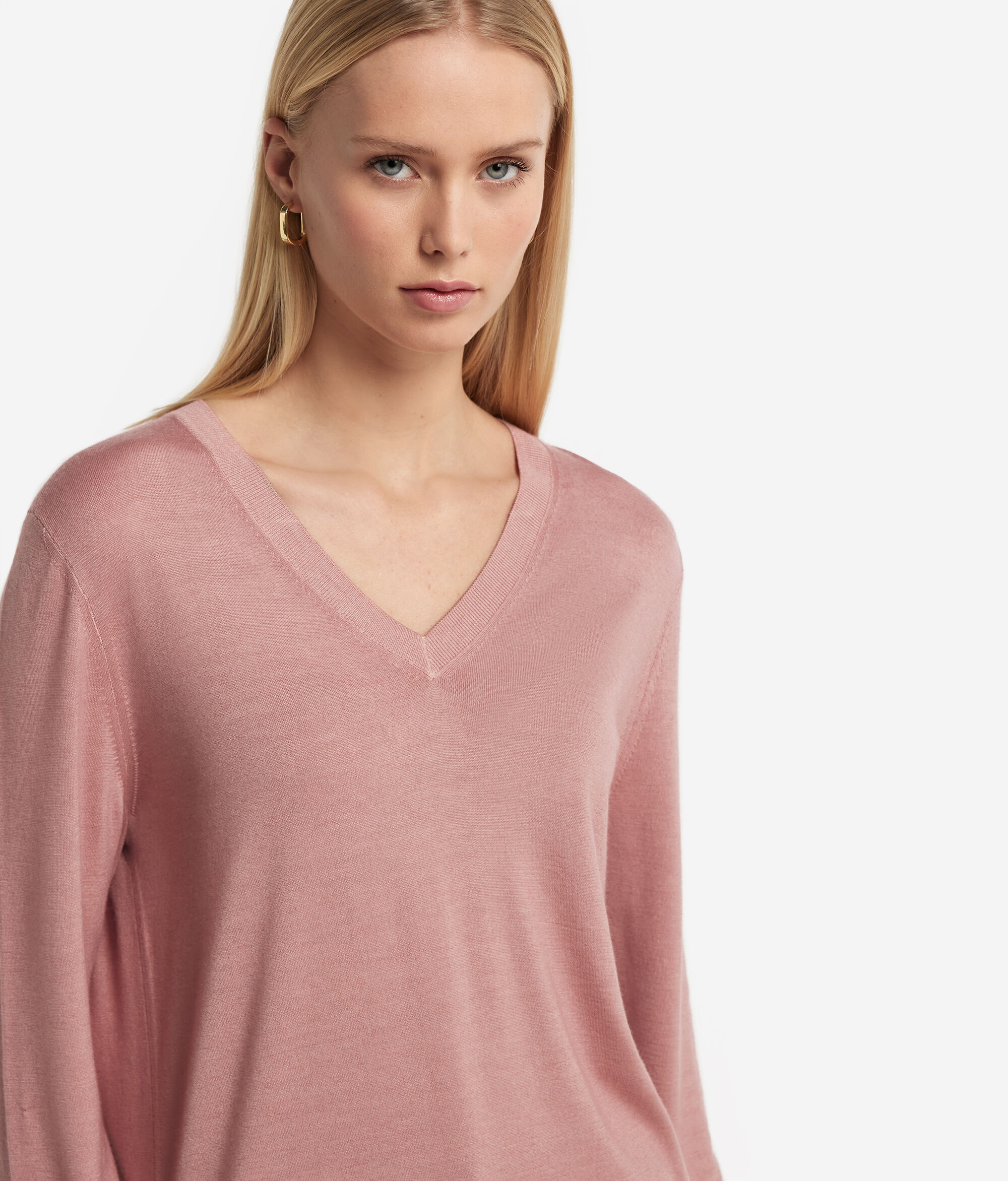 Ultrafine Cashmere V-Neck Sweater