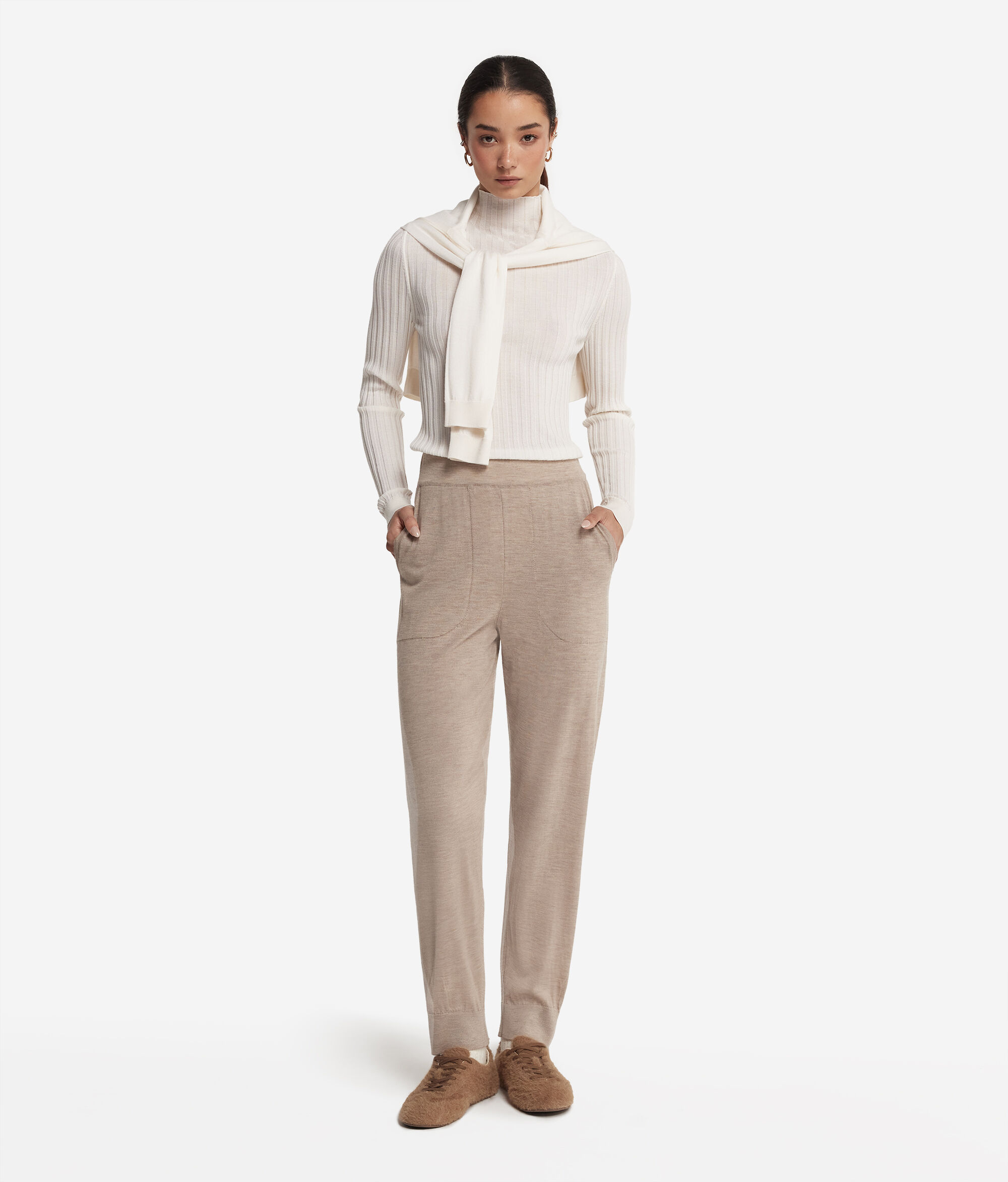 Παντελόνι από Ultrafine Cashmere με λάστιχο στον αστράγαλο