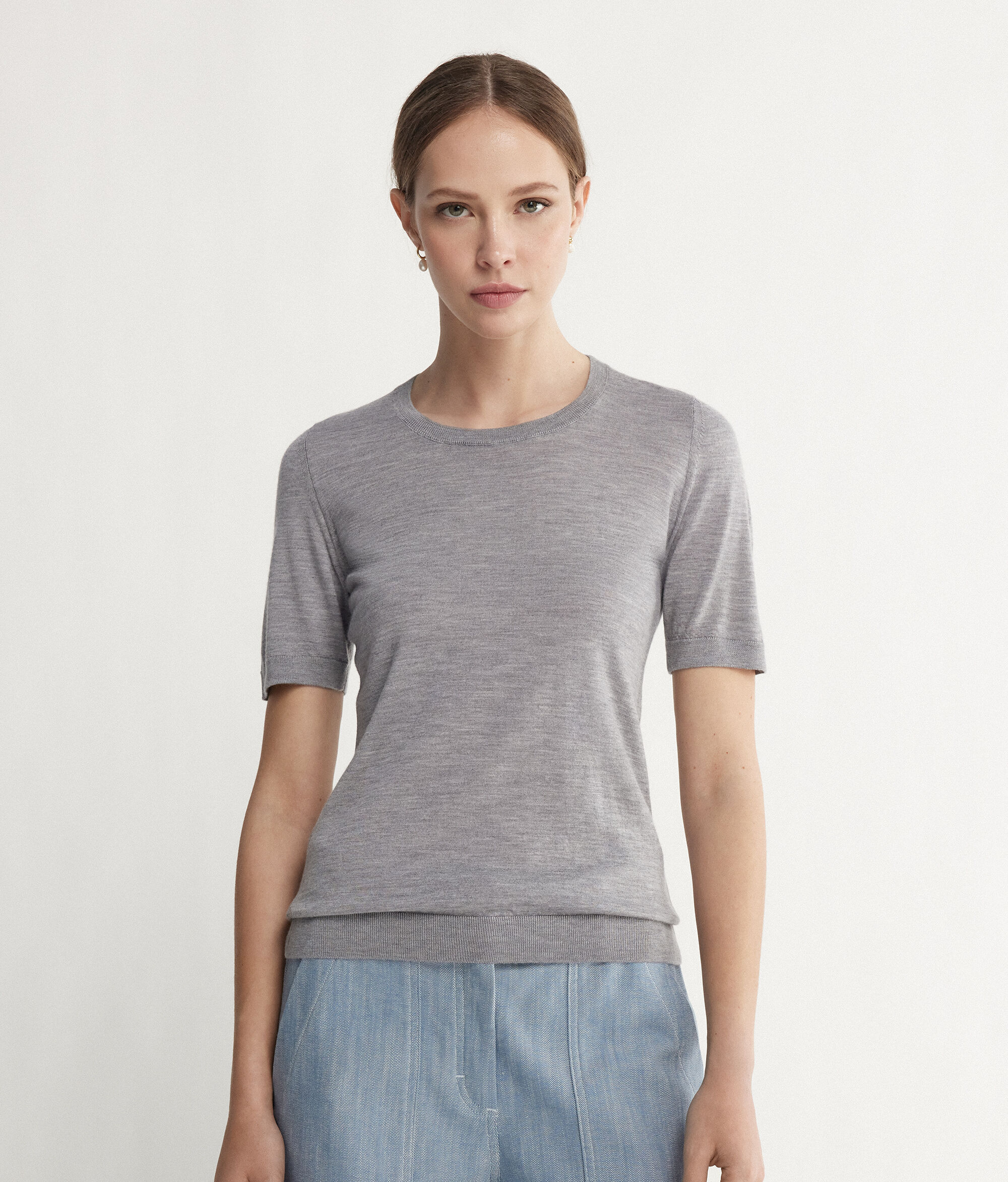 Maglia Girocollo Maniche Corte in Cashmere Ultrafine
