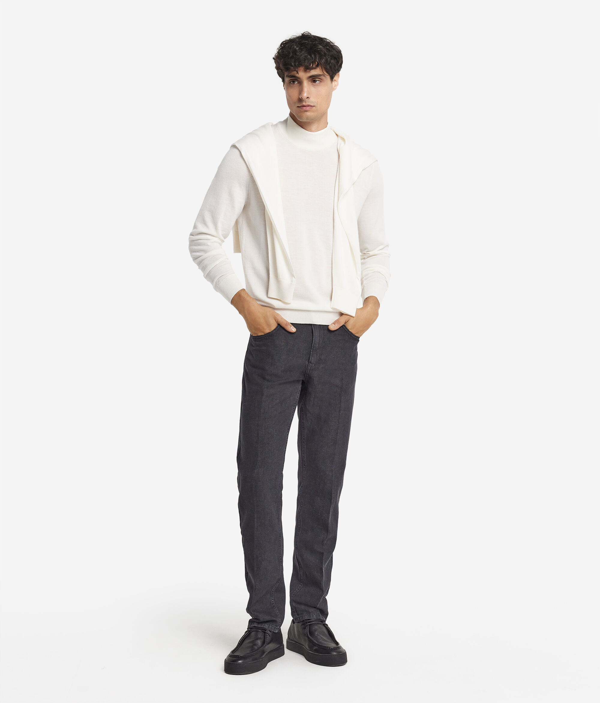 Long-Sleeved Cashmere Turtleneck