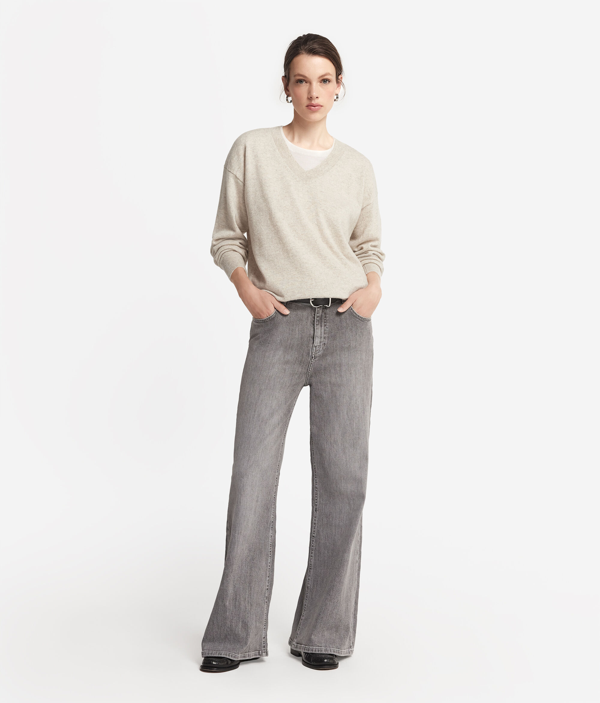 Pull à col V en cachemire ultra-doux