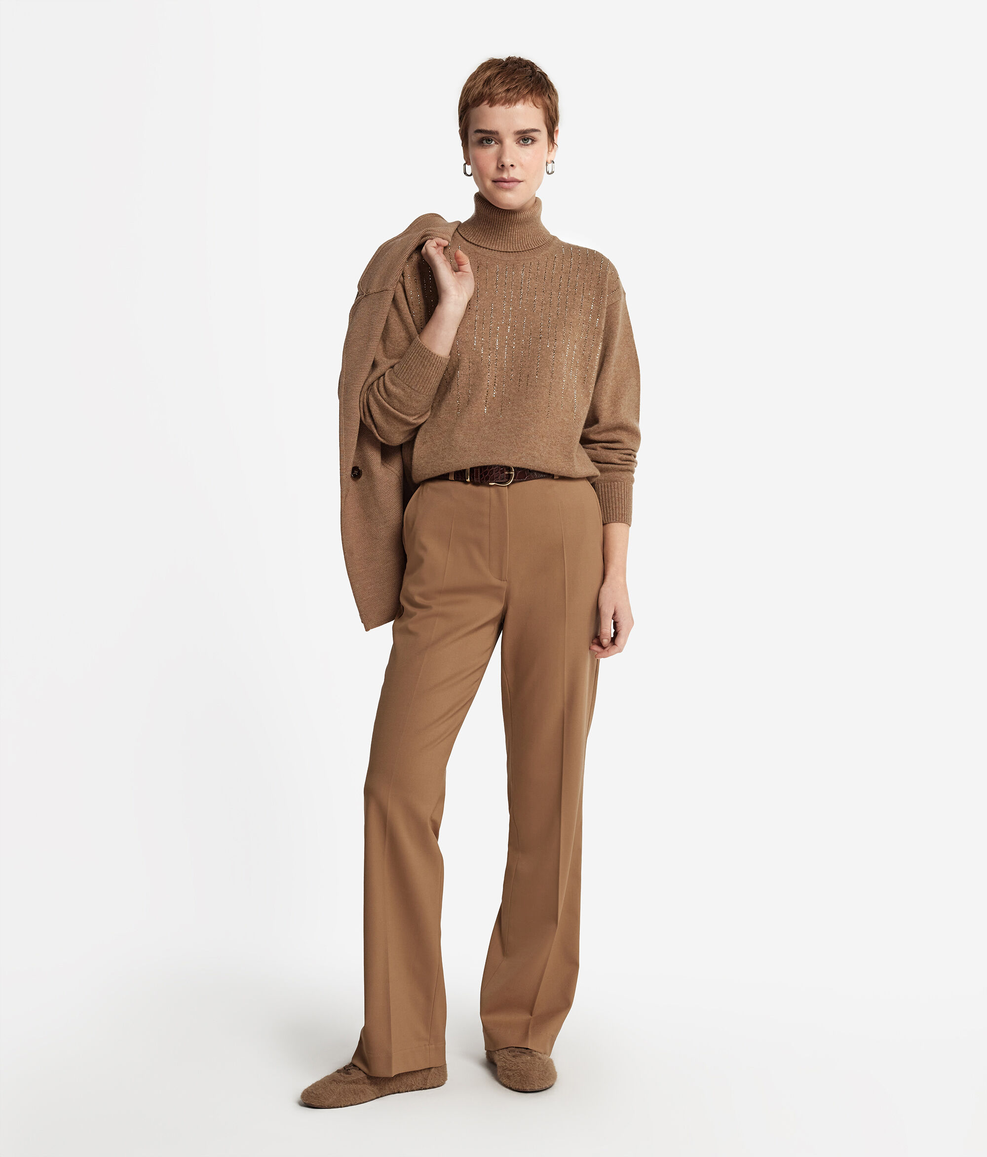 Jersey de cuello vuelto con strass de cashmere