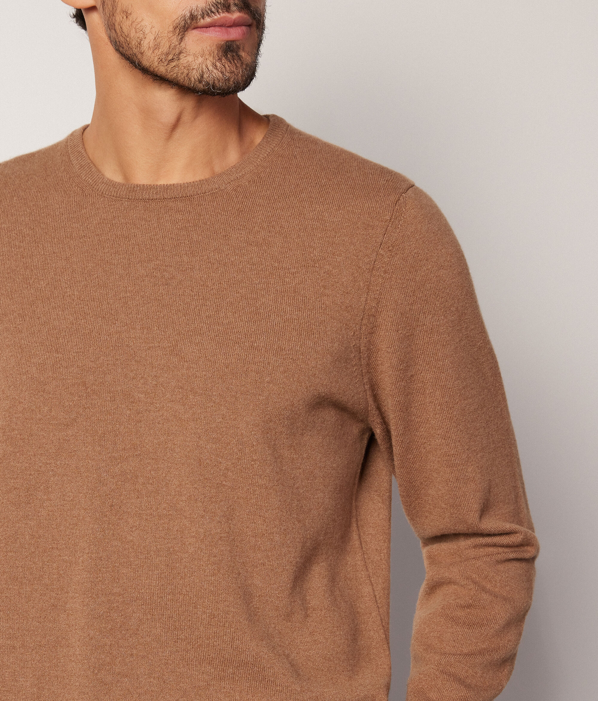 Ultrasoft Cashmere Round-Neck Jumper