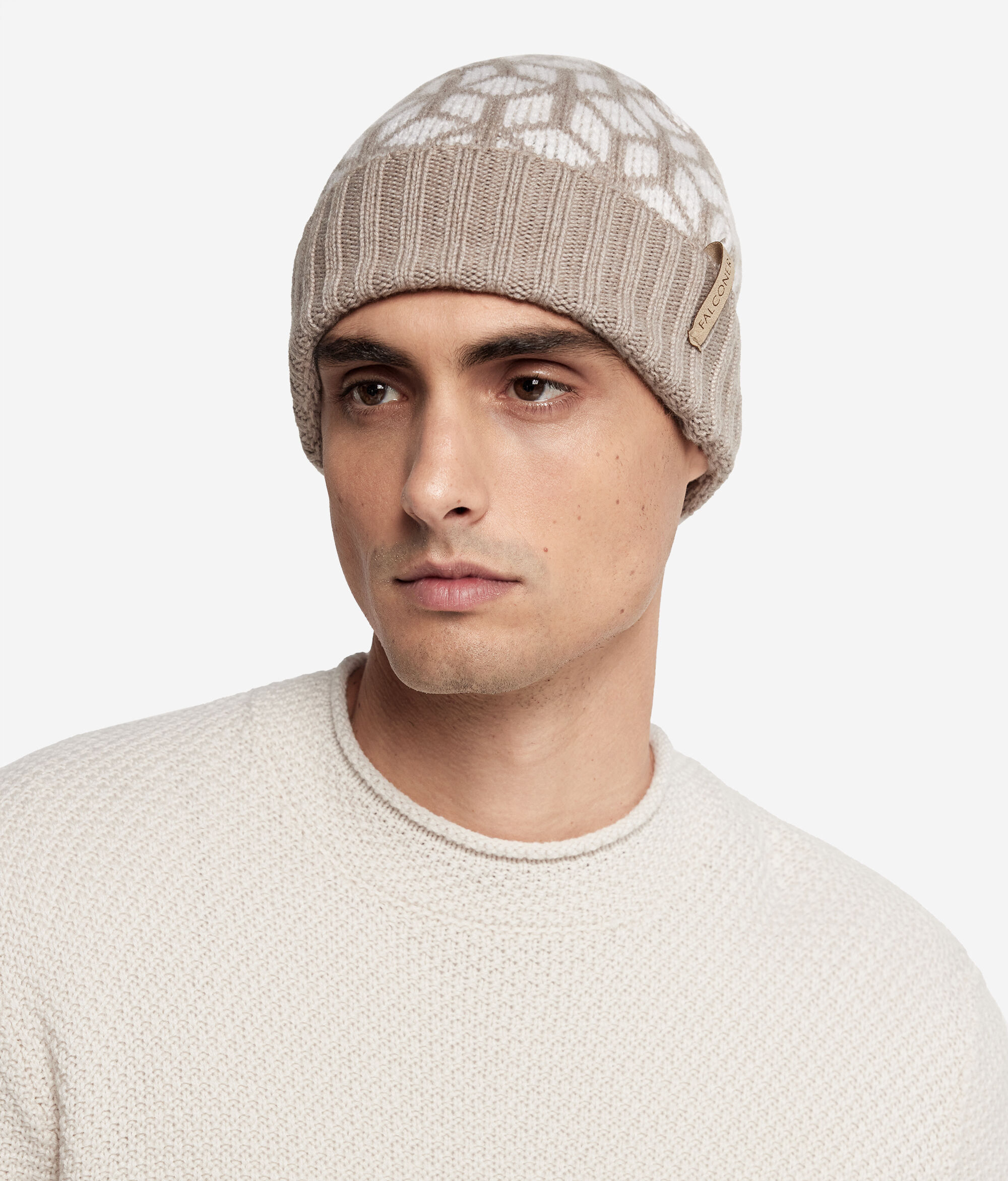 Mütze aus Kaschmirjacquard mit optischem Motiv