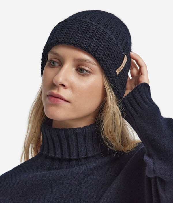 Шапка из ультрамягкого кашемира