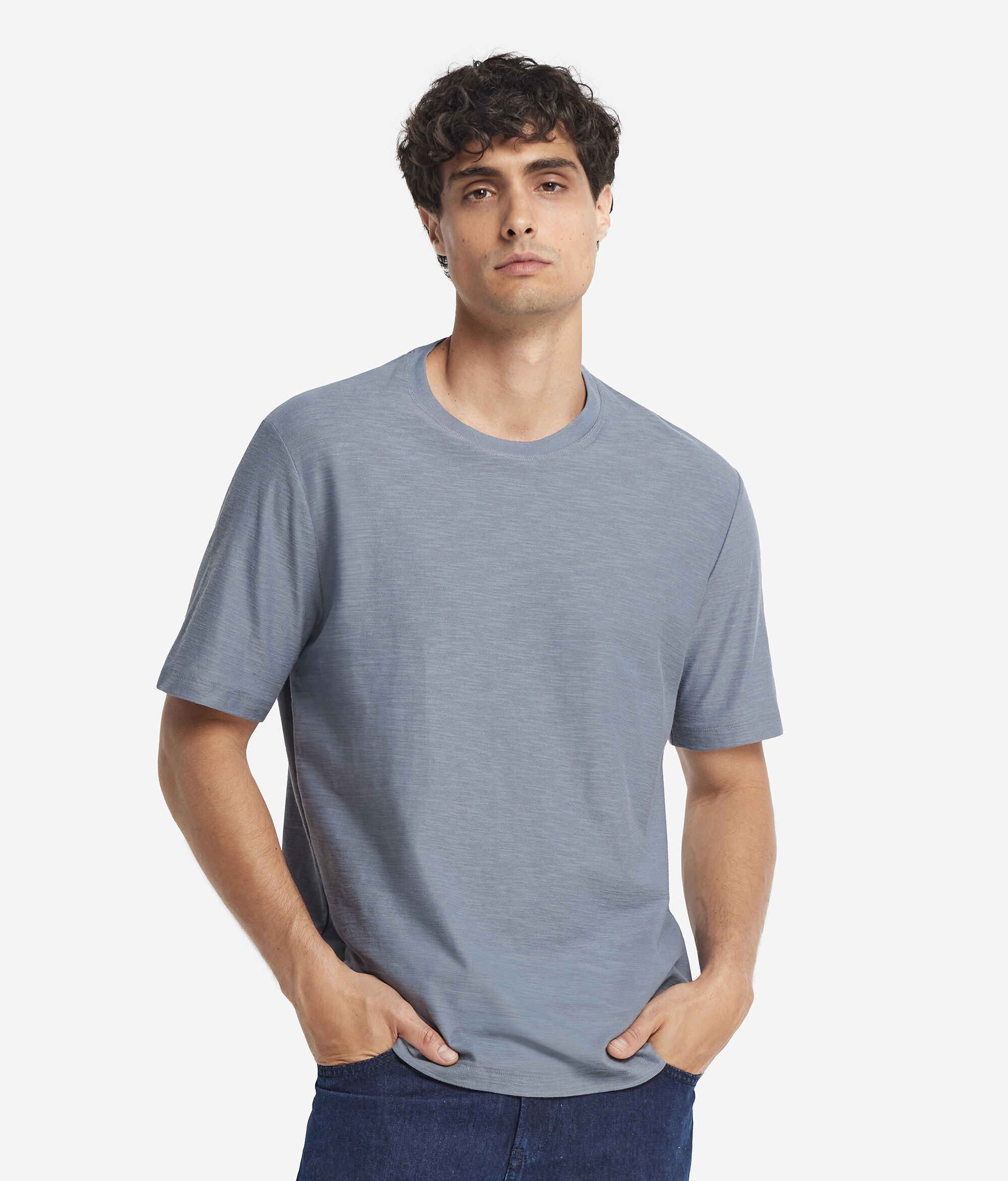 Camiseta con manga corta twist