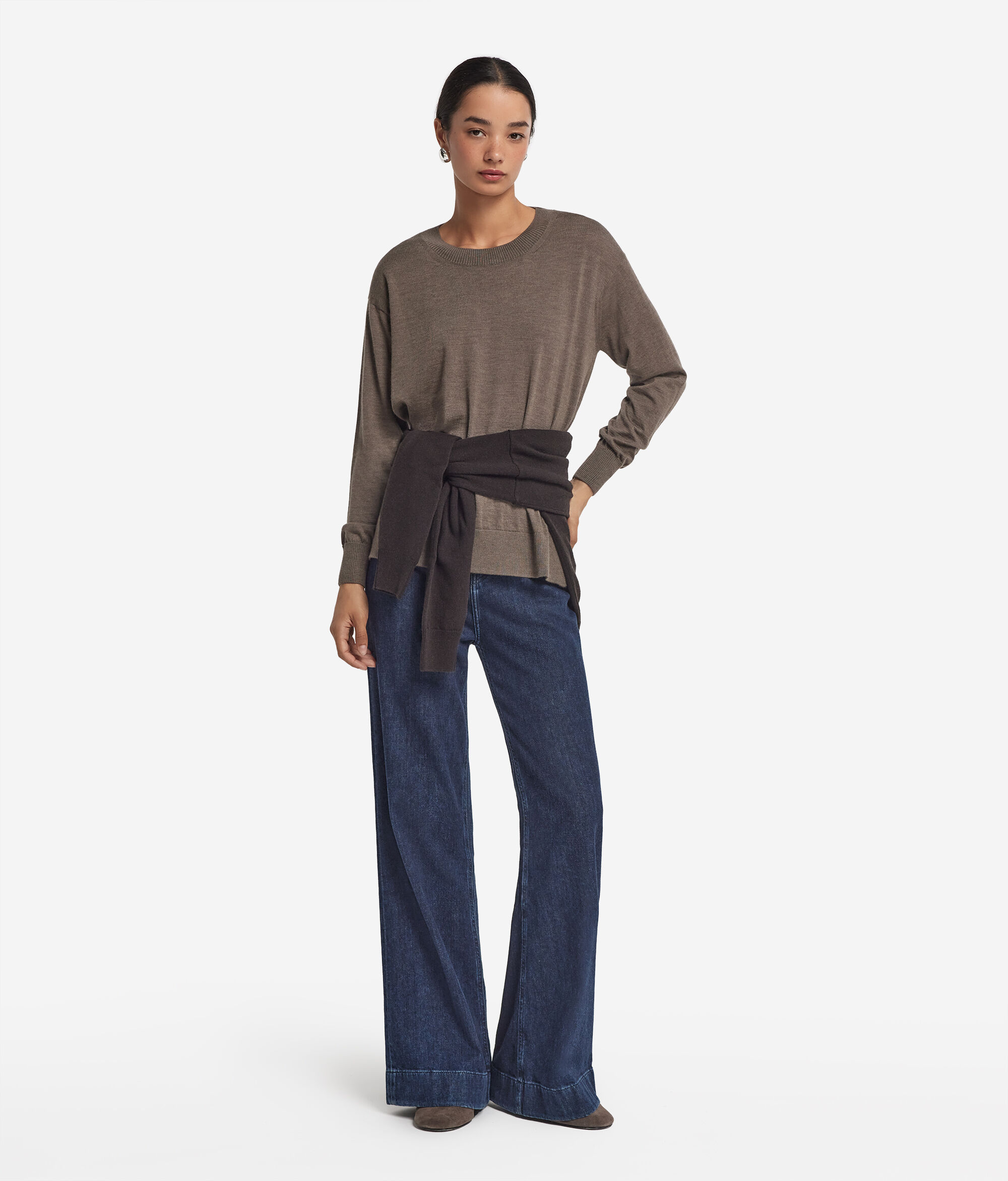 Round-Neck Cashmere Jumper with Slits